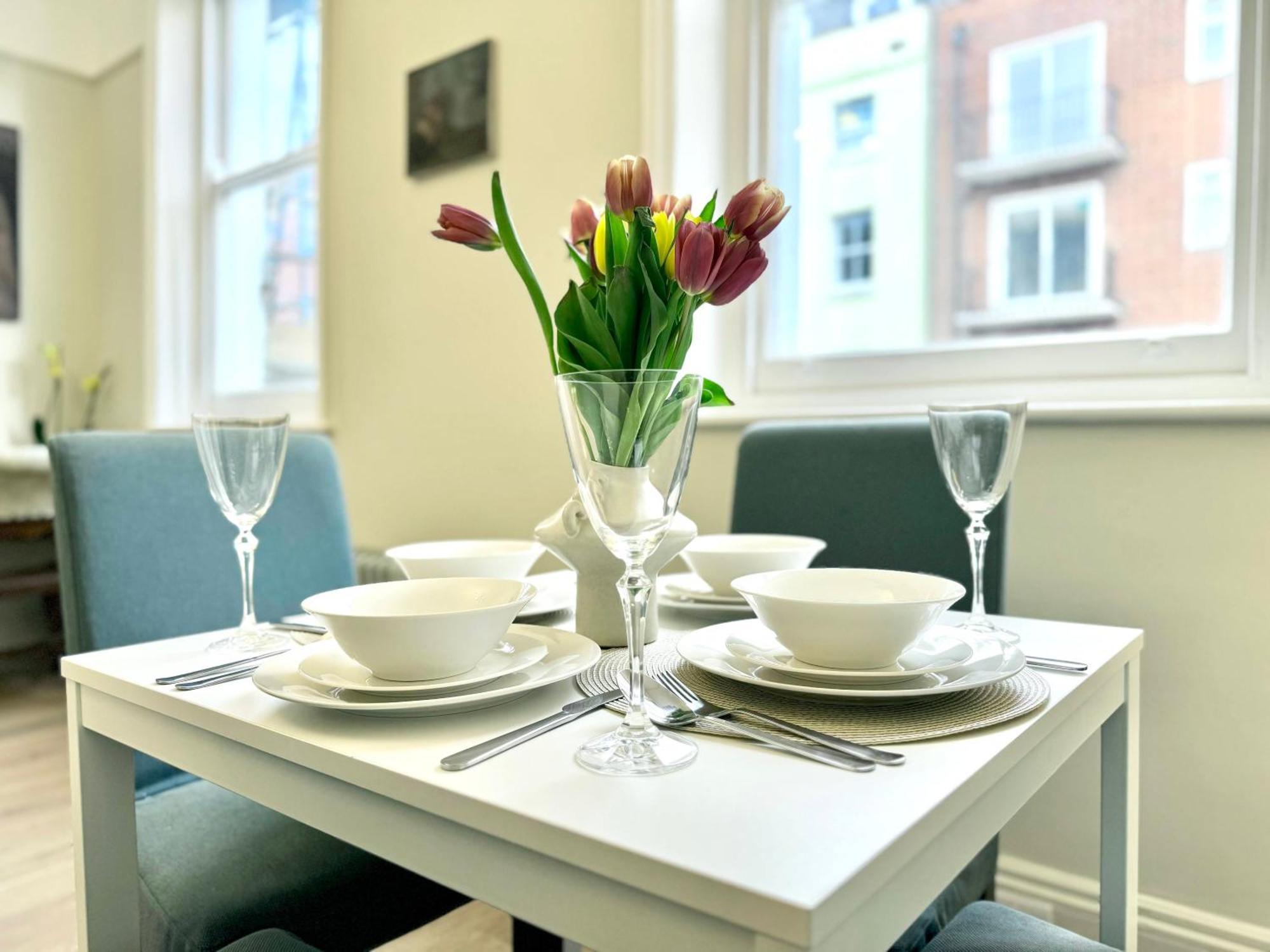 Apartment Crawford Street Studio, By The Design Traveller *