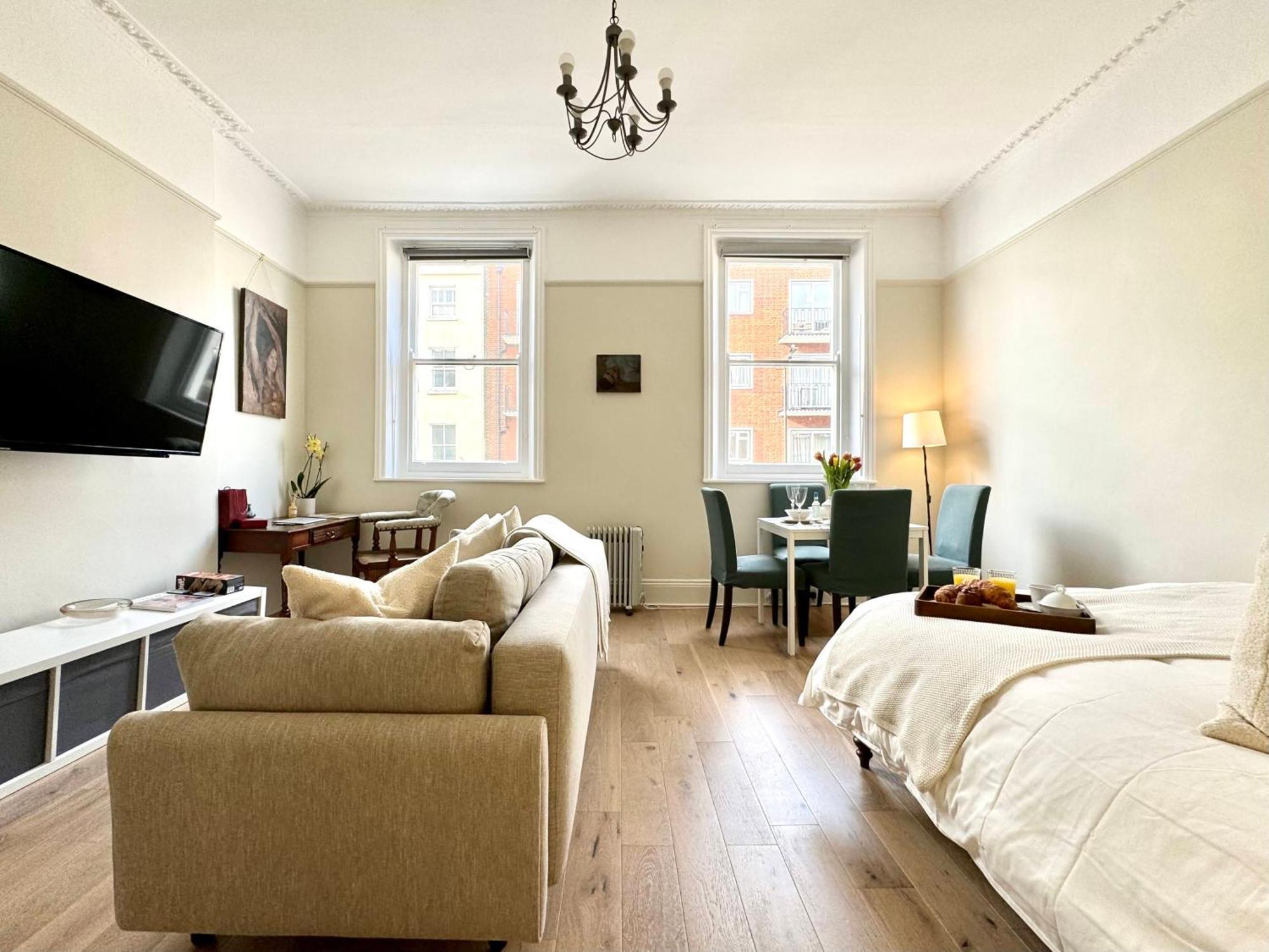 Crawford Street Studio, By The Design Traveller London
