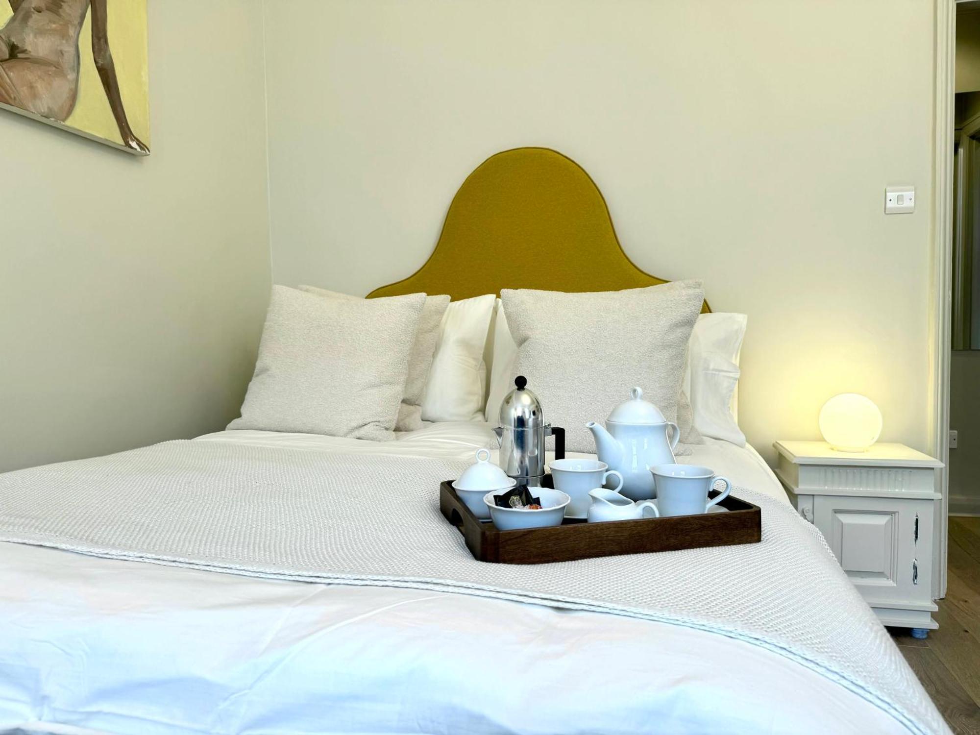 Crawford Street Studio, By The Design Traveller Apartment London
