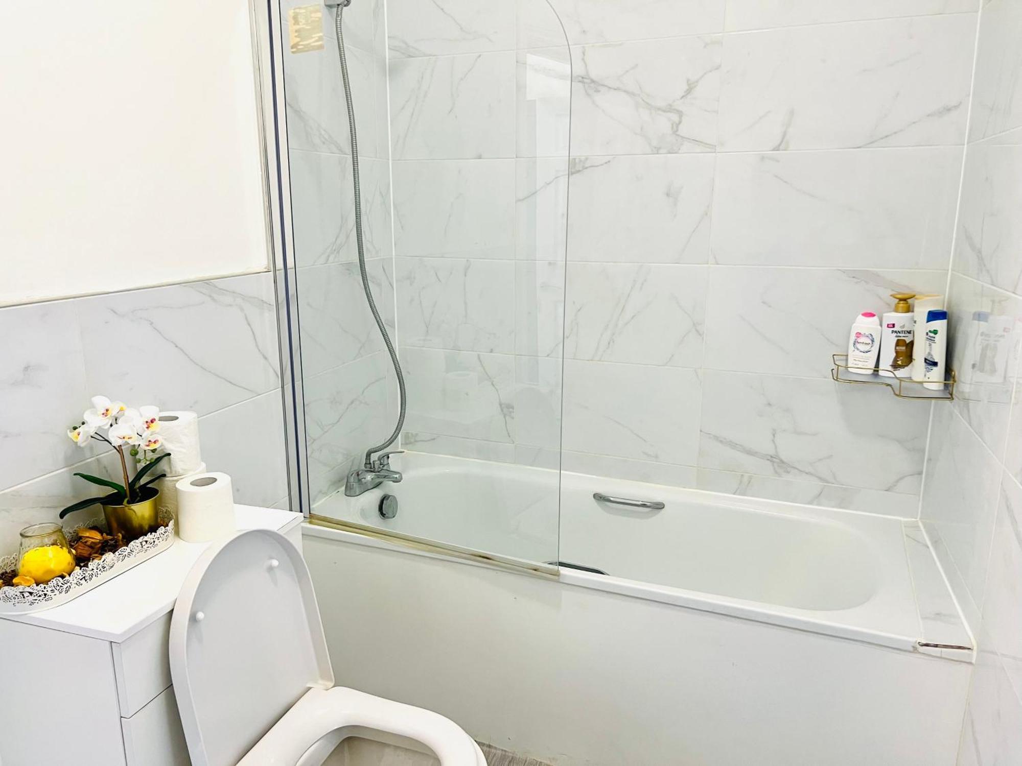 Luxury Morden 4 Bedroom Flats Which Will Make Unforgettable Apartment *