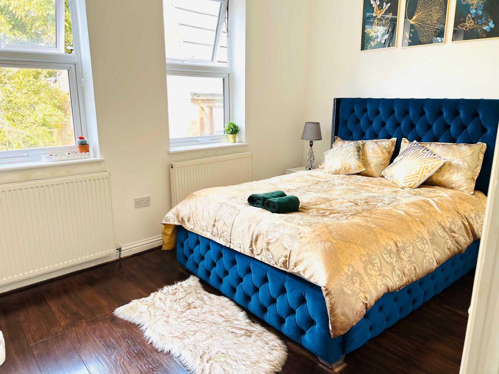 Apartment Luxury Morden 4 Bedroom Flats Which Will Make Unforgettable London