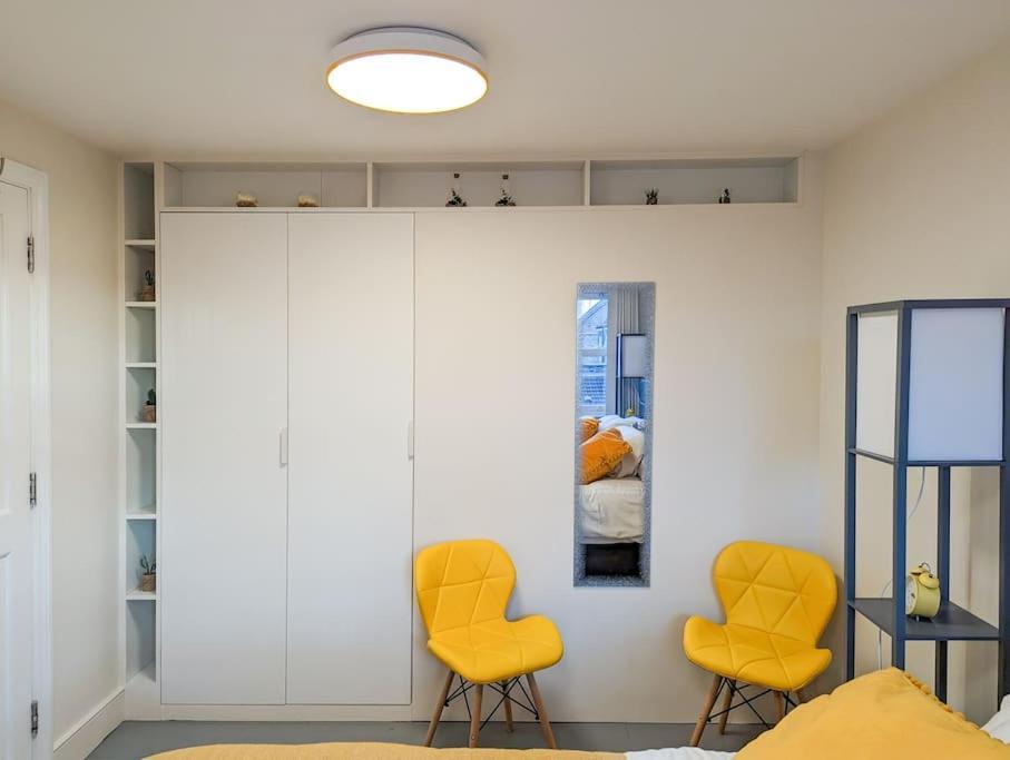 Charming 3br In Trendy Tottenham Neighborhood Apartment *