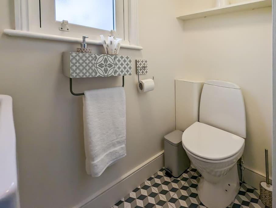 Apartment Charming 3br In Trendy Tottenham Neighborhood