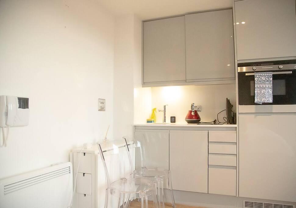 Charming Studio In Wandsworth, Appartement *