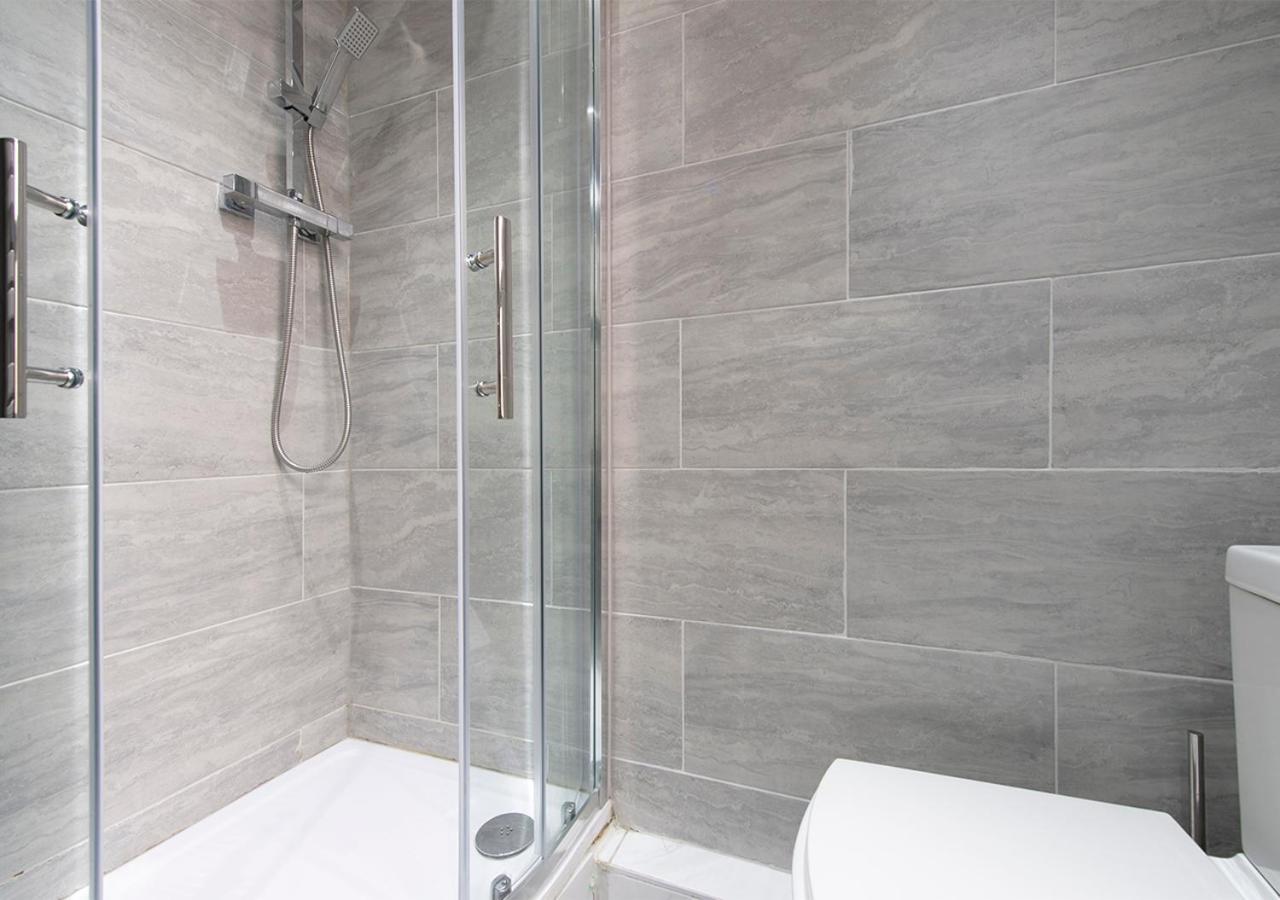 1 Bedroom Near Brick Lane Londen