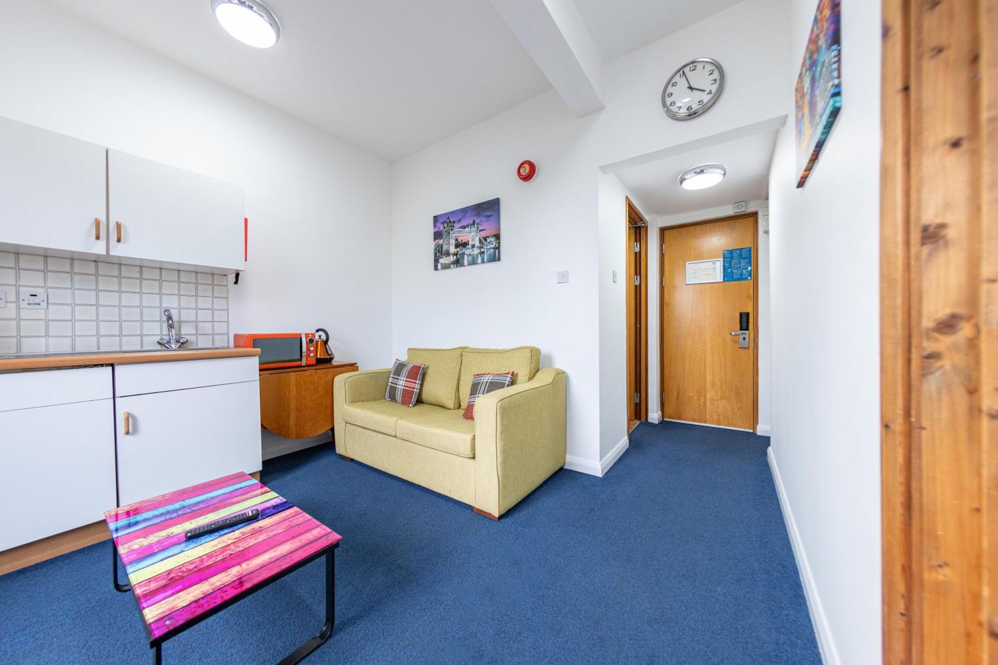 Pax Hostel London