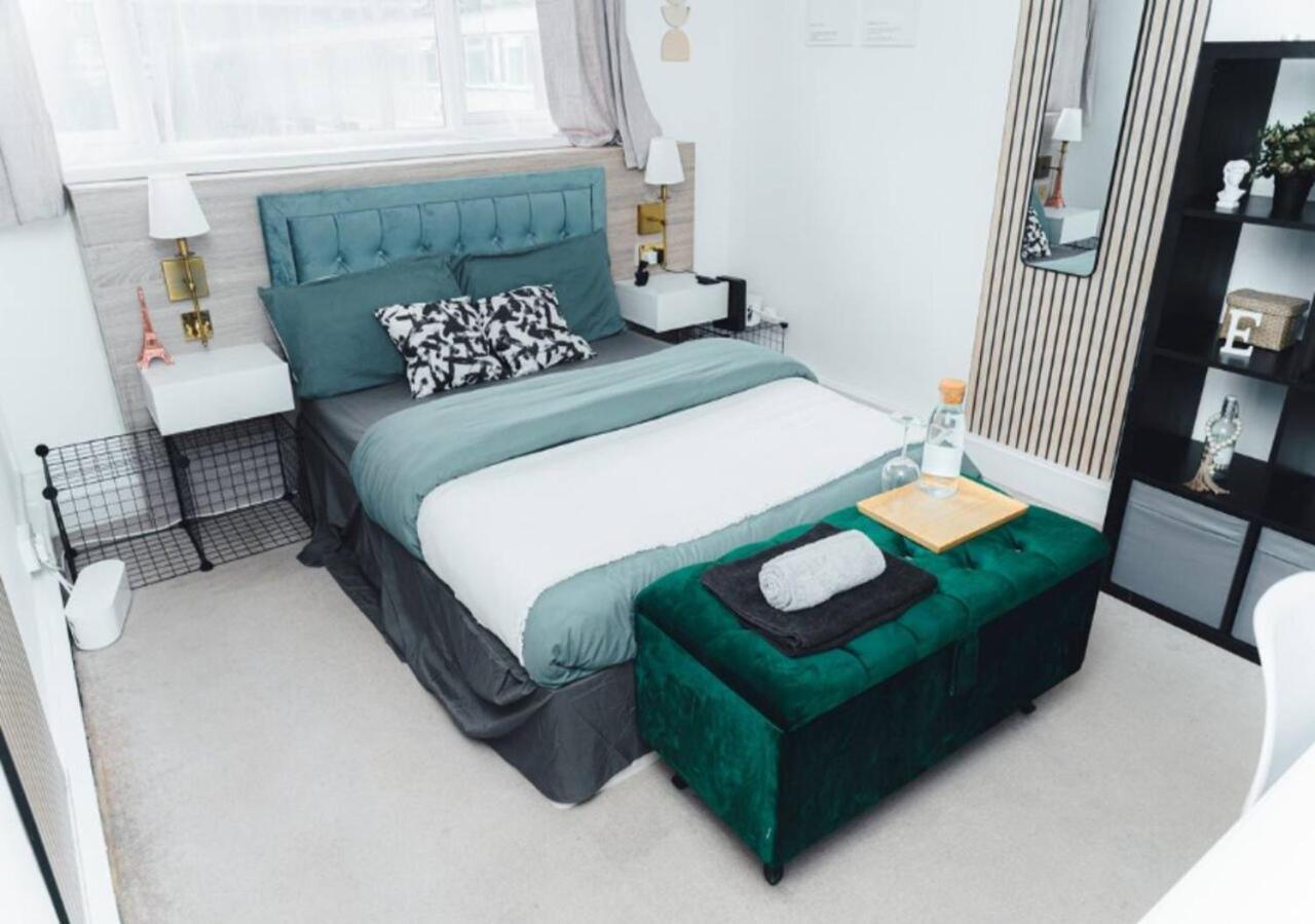 3bed 2bath With Garden Sauna & Hot Tub * Londen