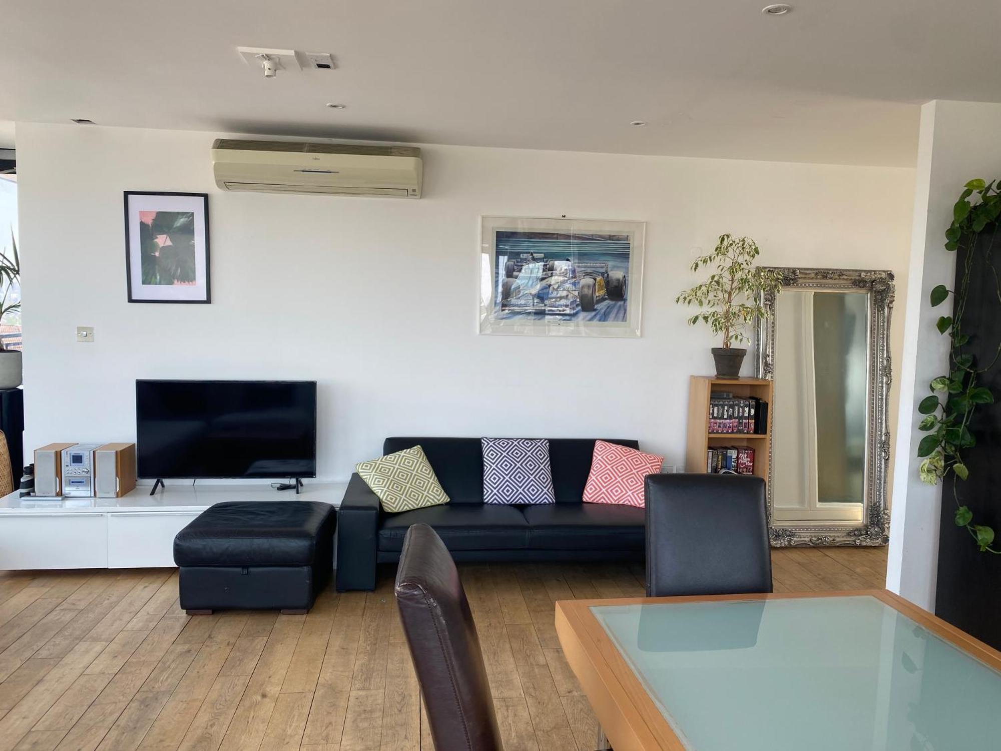 Penthouse In Battersea Amazing Views Of Leilighet