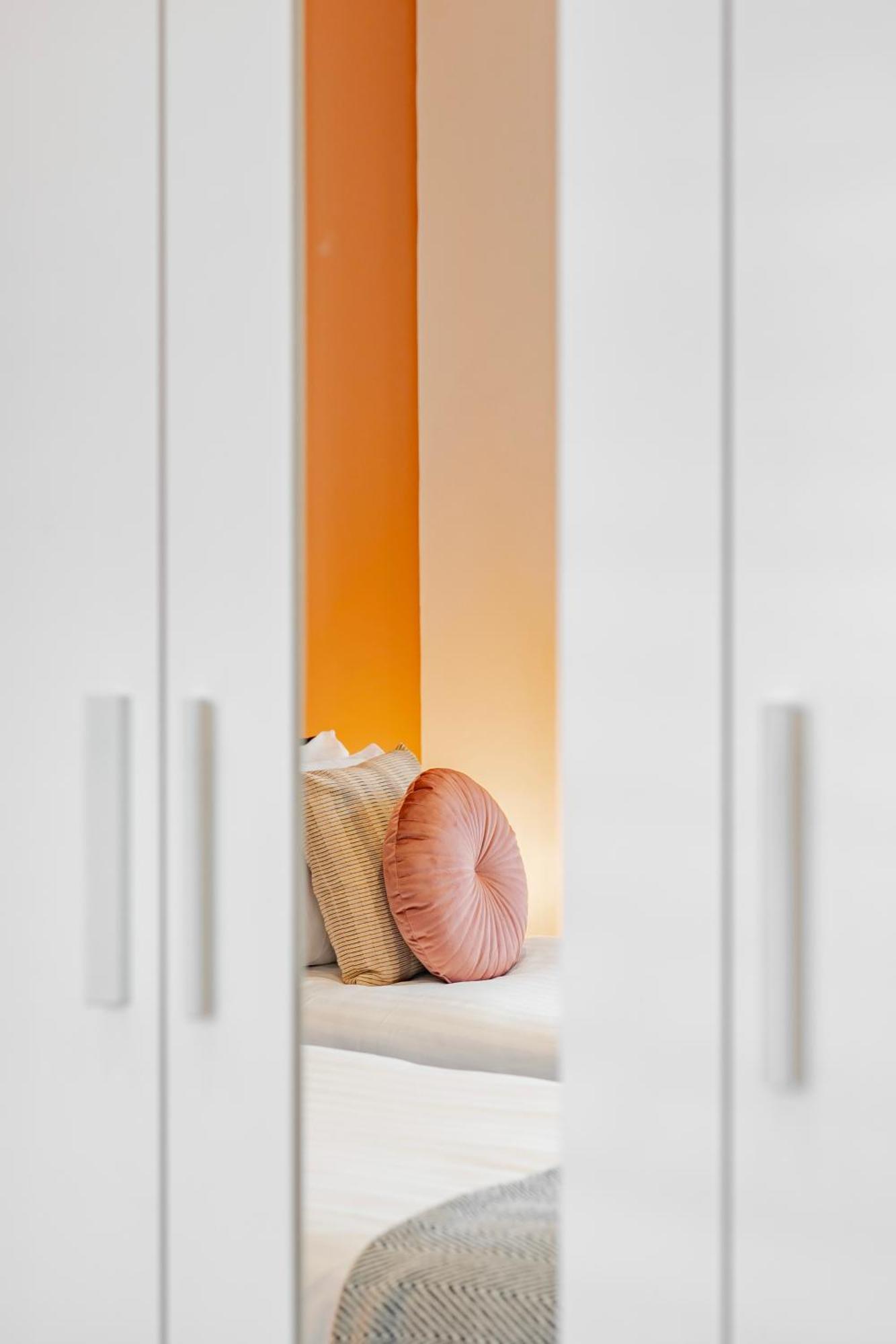 Cosy & Stylish Apmt W/ Fast Wifi *