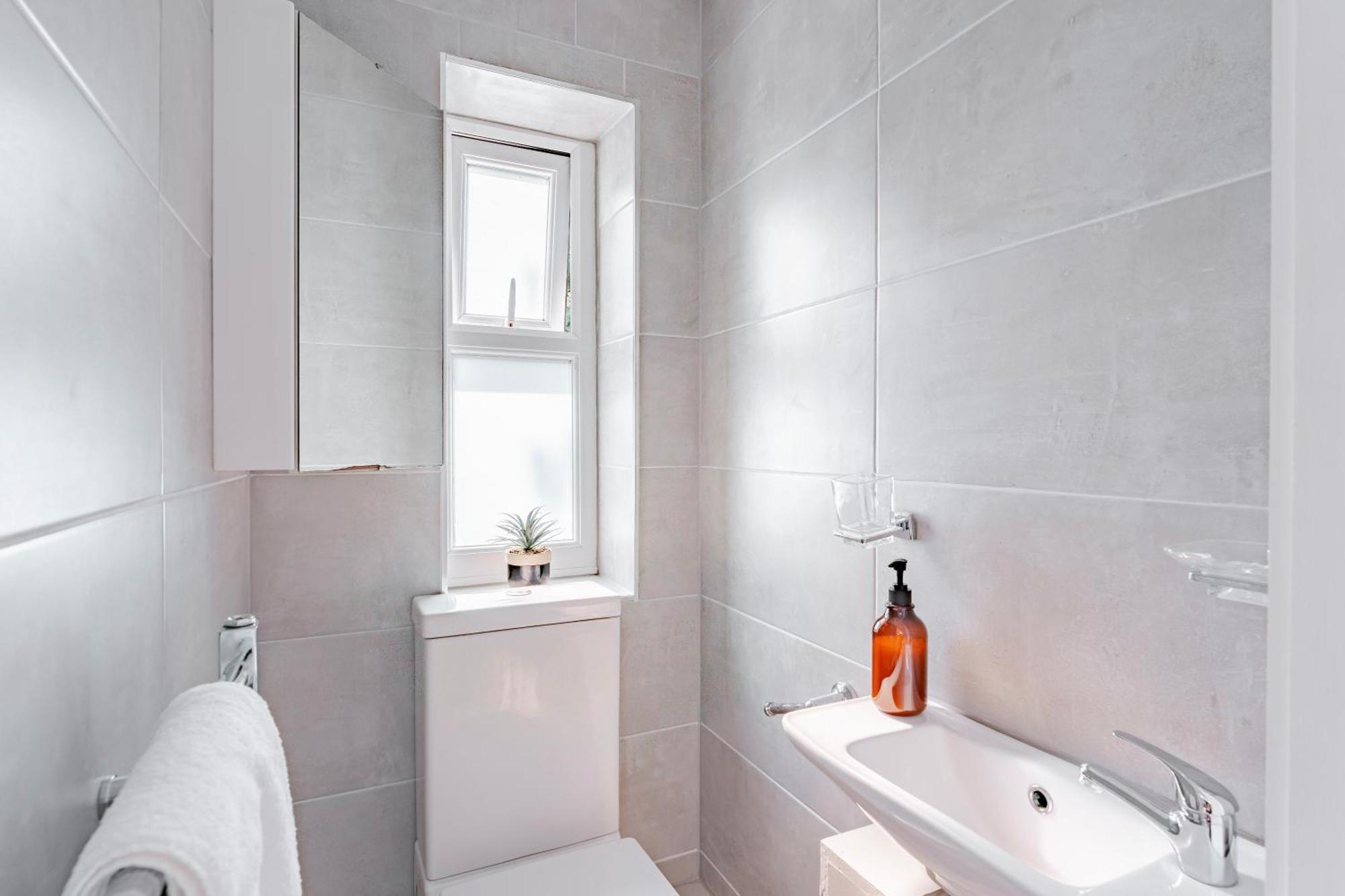 Cosy & Stylish Apmt W/ Fast Wifi * London