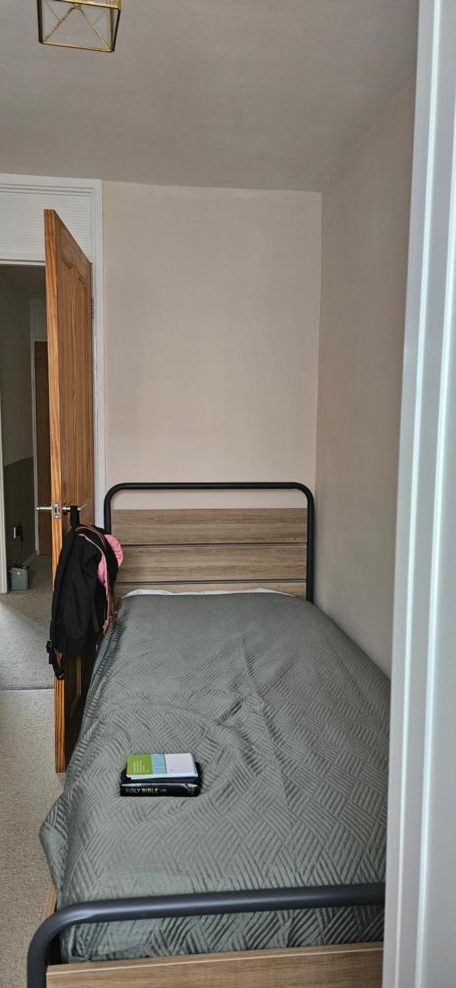 Homestay Small East -girls Only London