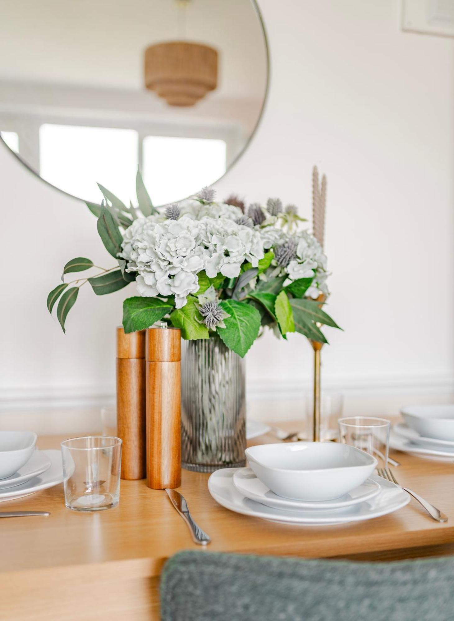 Apartment Charming Ldn With Free Parking London