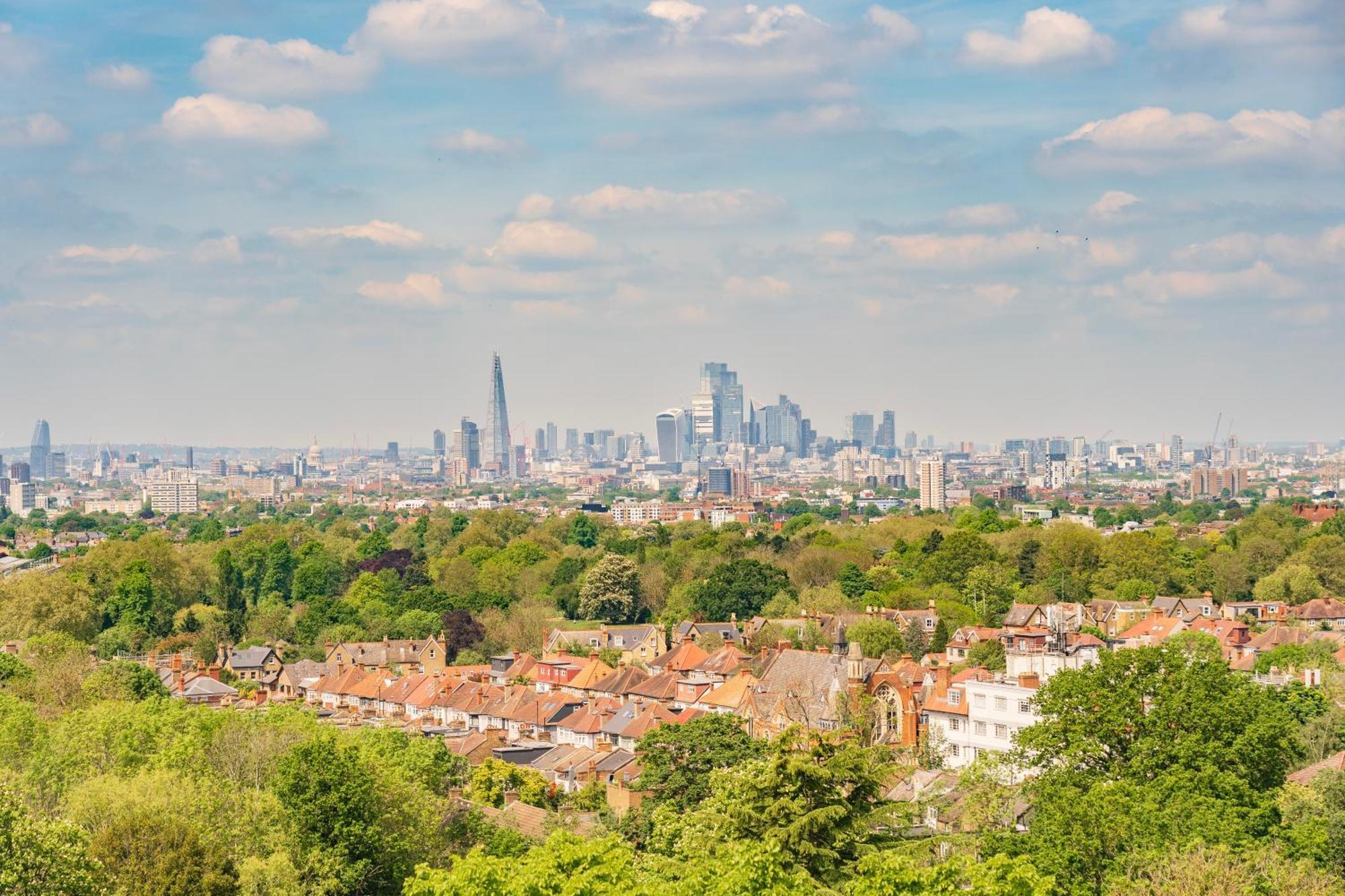 Charming Ldn With Free Parking Apartment London