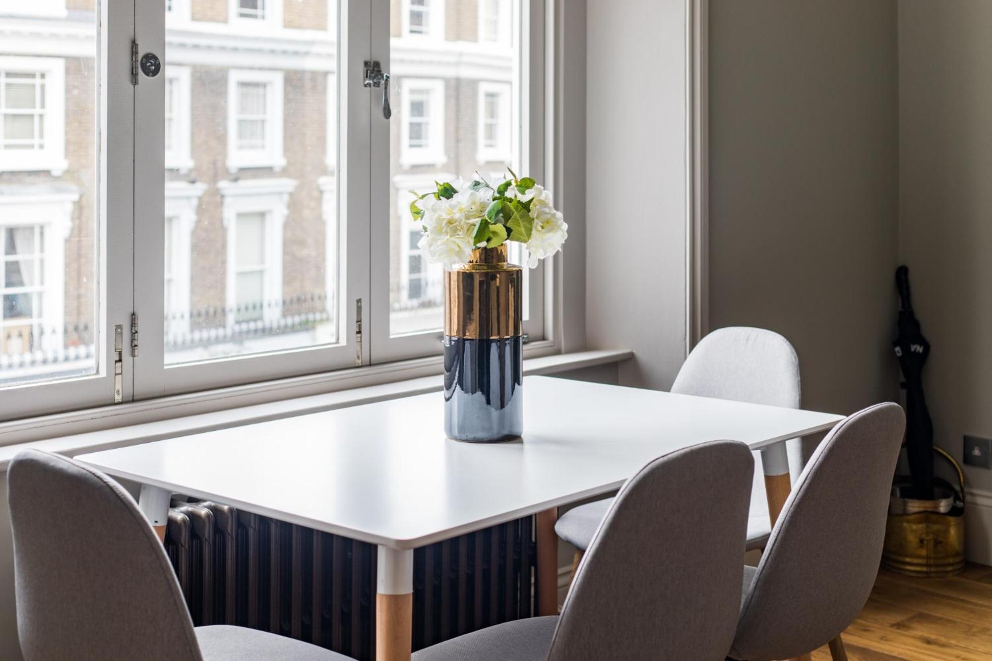 Apartment Homely Parkside 2-bed In Primrose Hill London