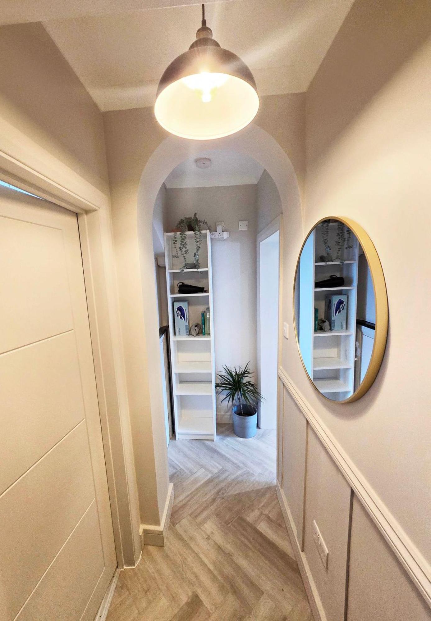 Rayan Heights Cosy 1 Bedroom Flat Sleeps 2 Perfect For Contractors Tourists Families - Free Parking Apartment London
