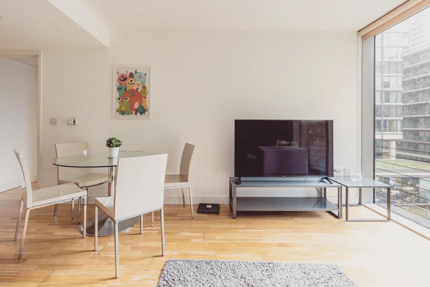 Apartment Modern 1 Bed At Heart Of Canary Wharf