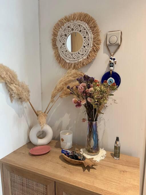 1 Bedroom Modern Flat In East 15m To Bank & C Wharf London