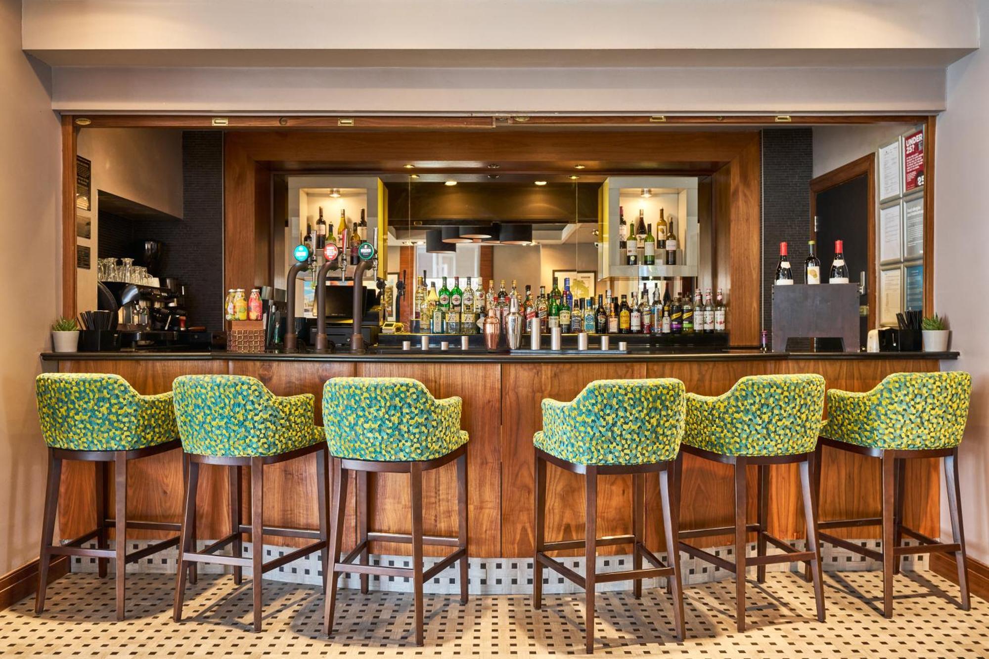 Hotel Thistle Hyde Park Kensington Gardens London