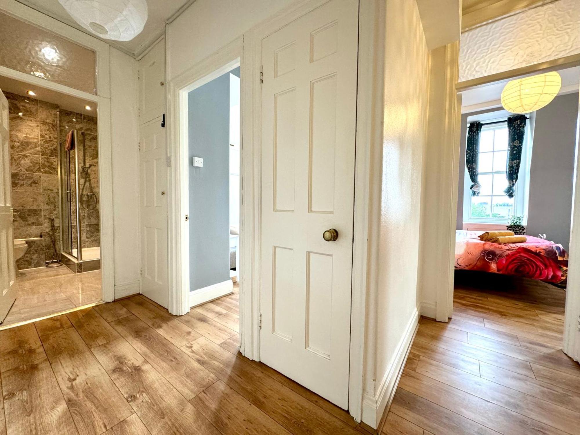 Appartement The Prince's Palace Central Queensway By Wild *