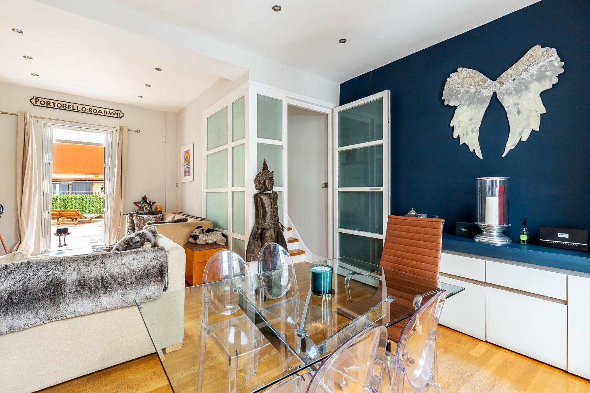 Charming Two Bed Maisonette In Notting Hill Apartment