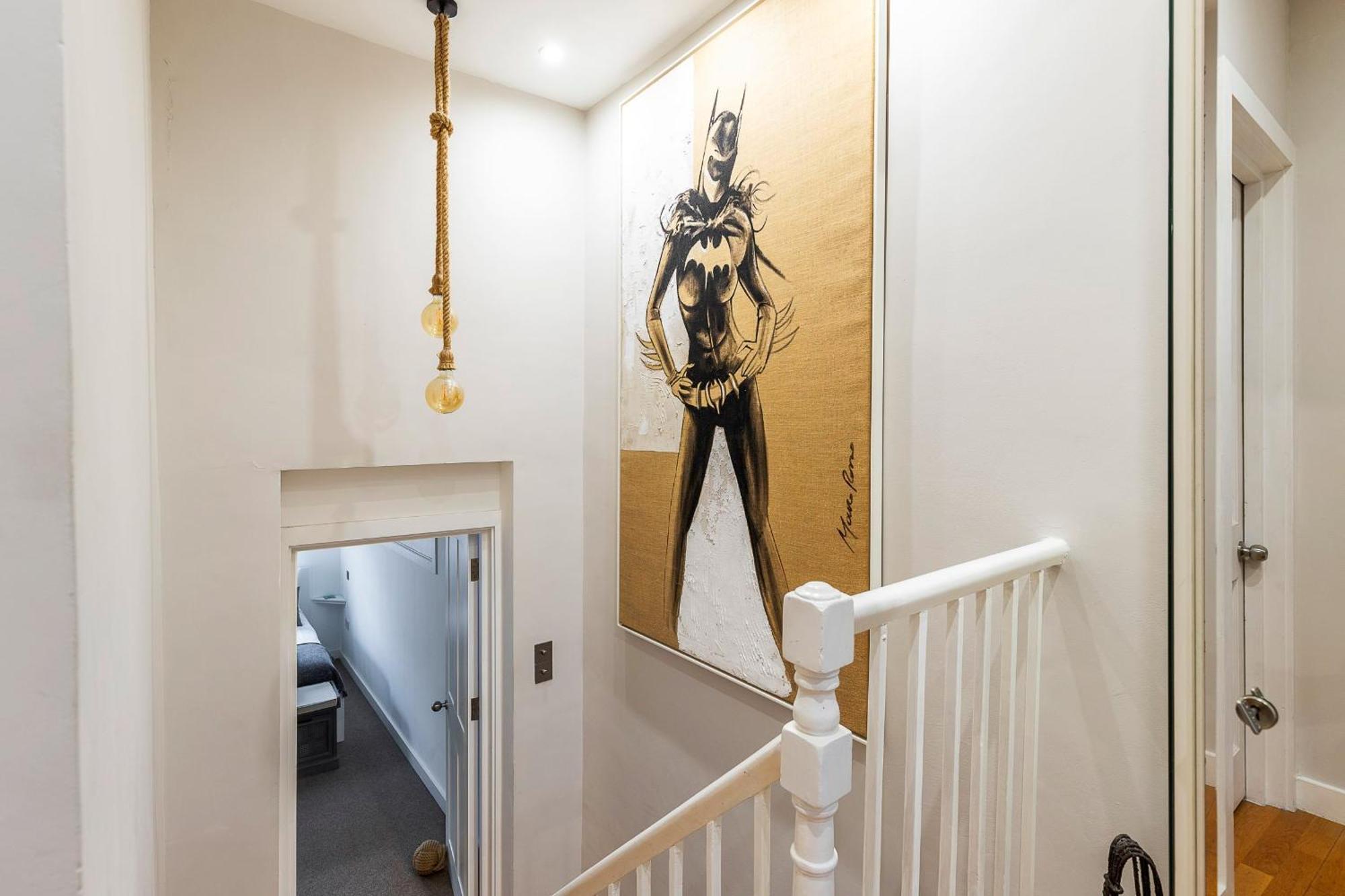 Charming Two Bed Maisonette In Notting Hill Apartment London