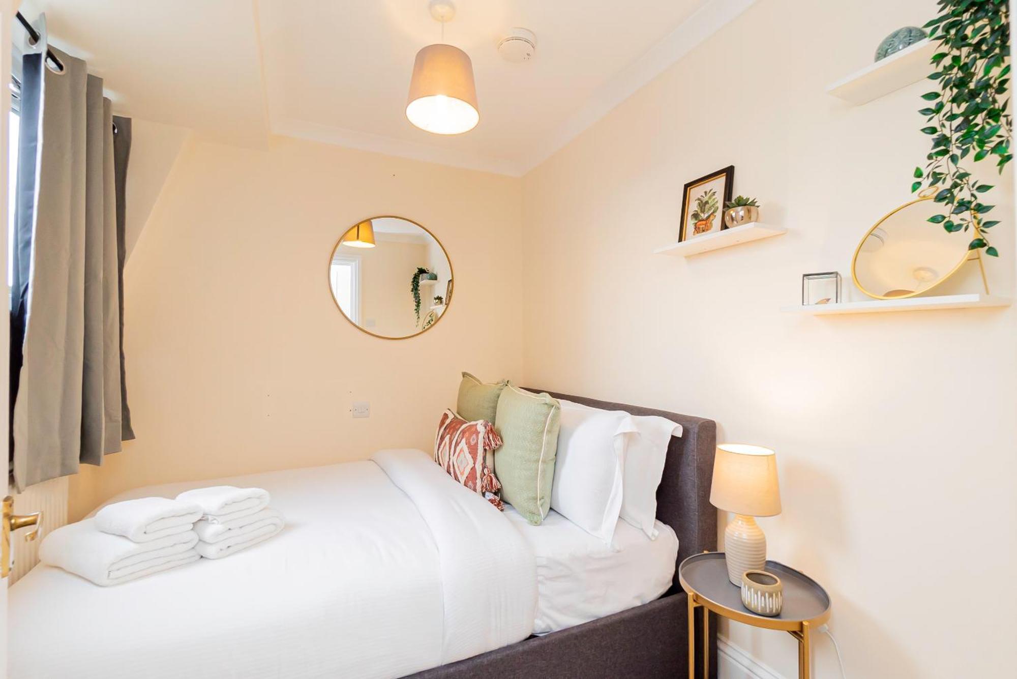 Apartment Battersea 2-bedroom Top-floor With Cozy Balcony London