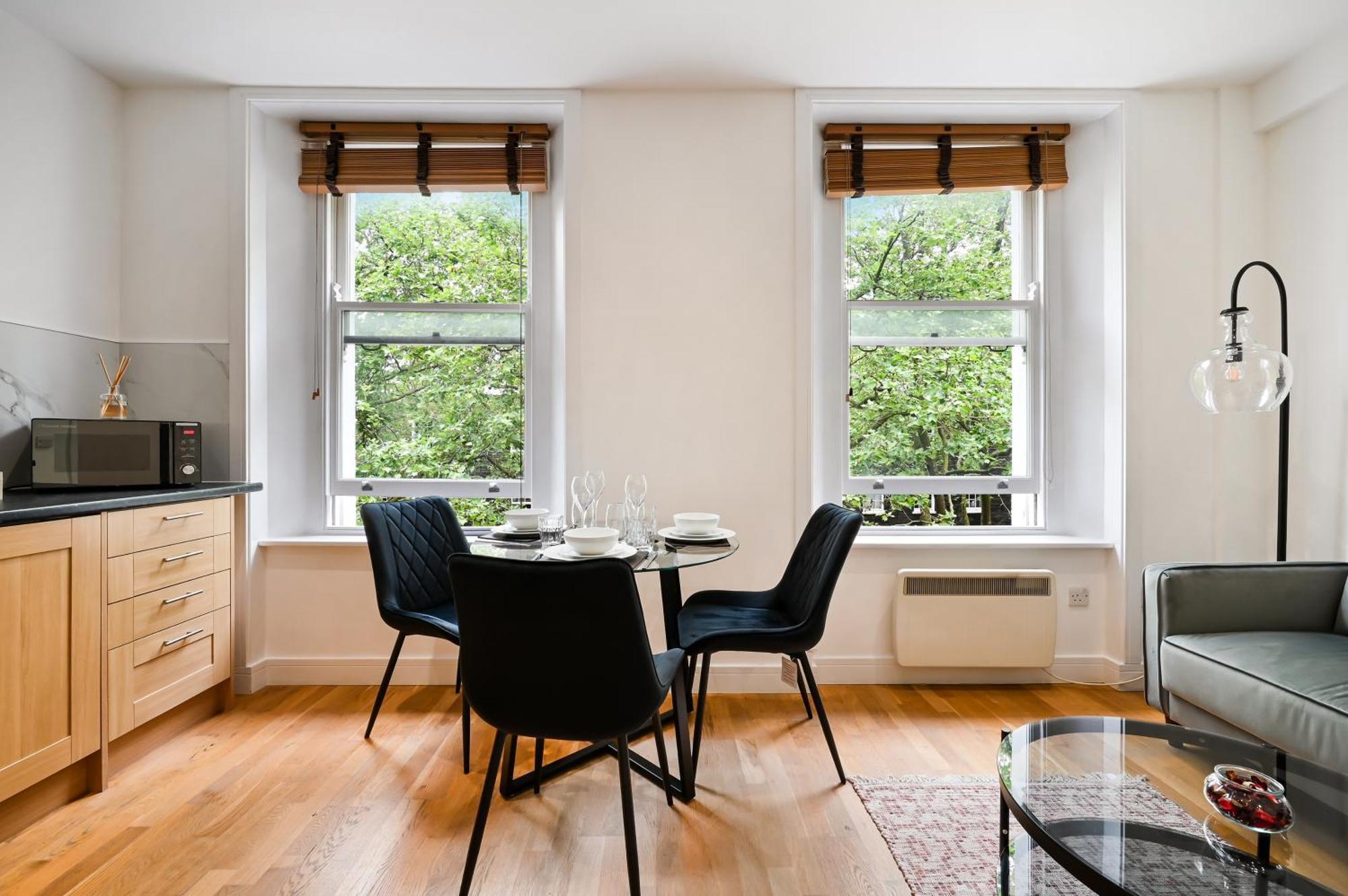 Apartment Avari - Gray's Collection London