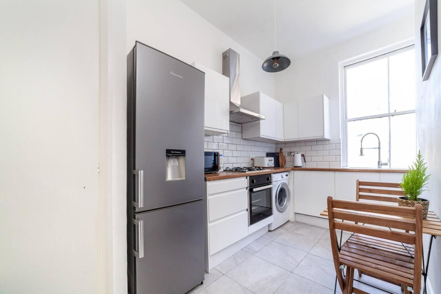 1br Flat In Notting Hill, 1min To Tube Apartment