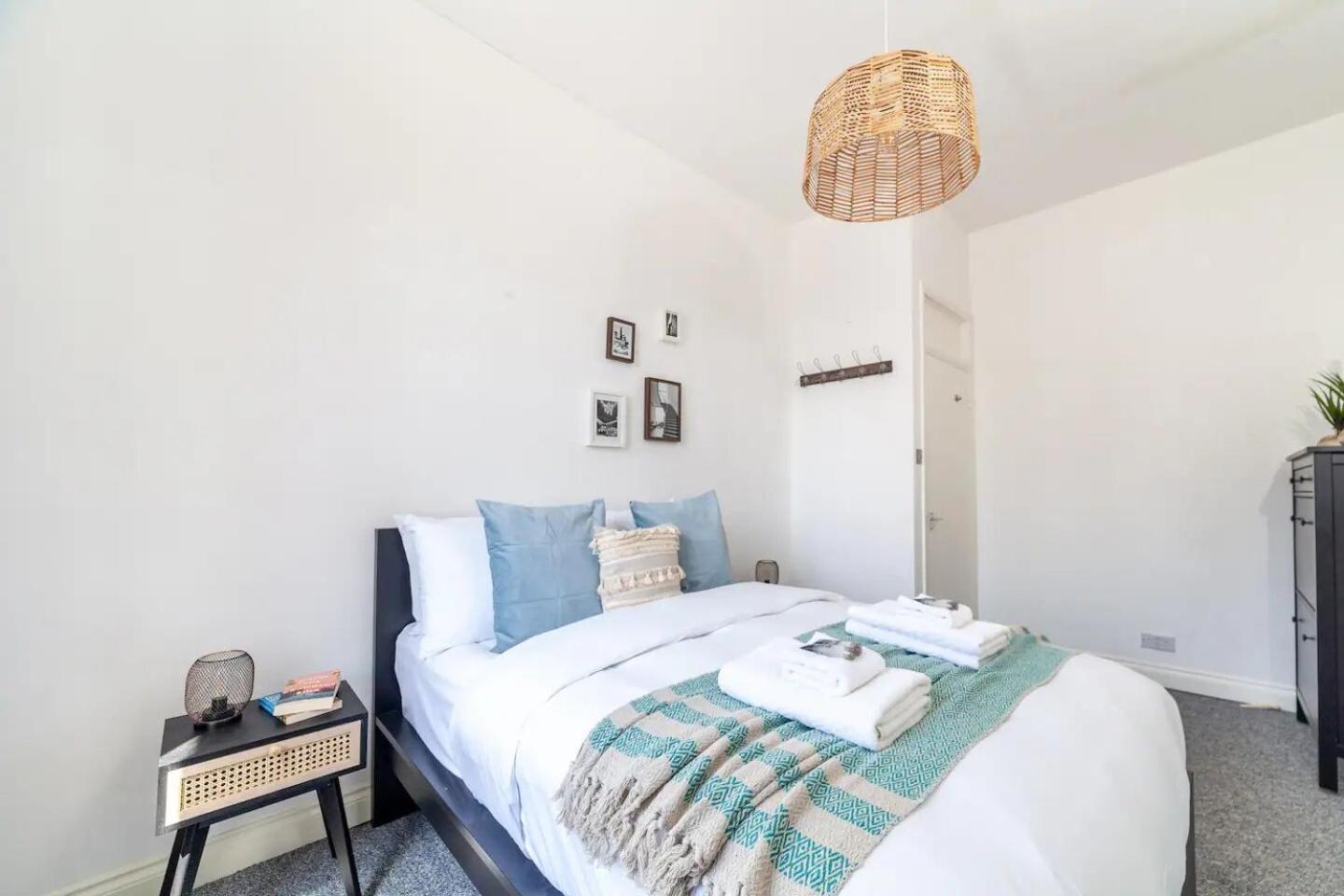 1br Flat In Notting Hill, 1min To Tube * London