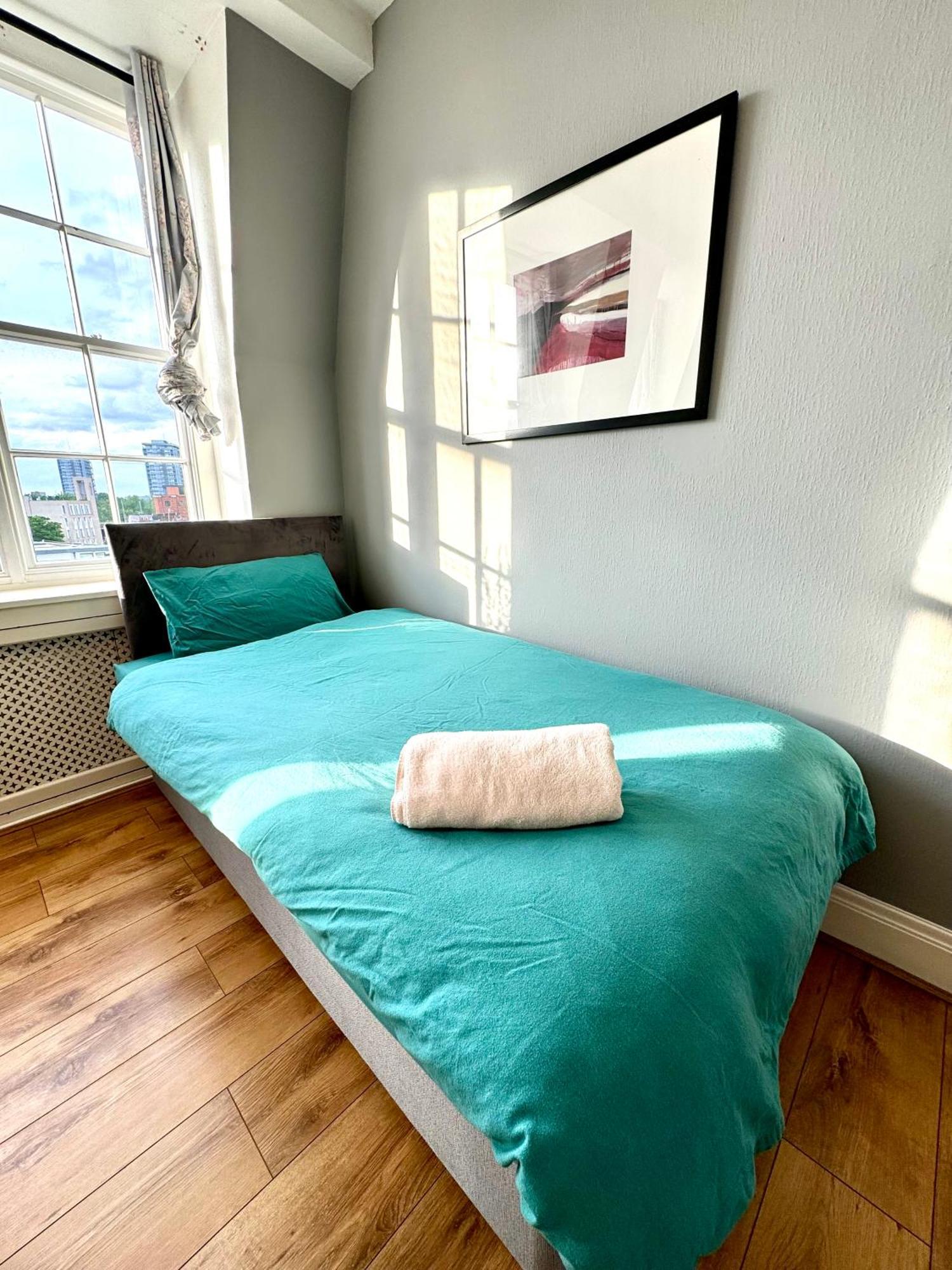 The Prince's Palace Central Queensway By Wild Appartement Londen