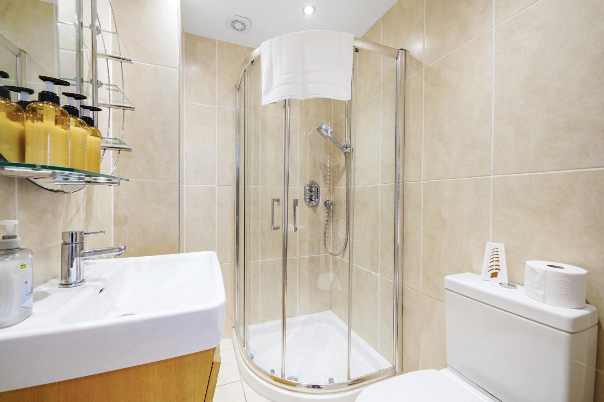2 Bed Garden Apt Sleeps 7 Short Walk To Old Street Station London