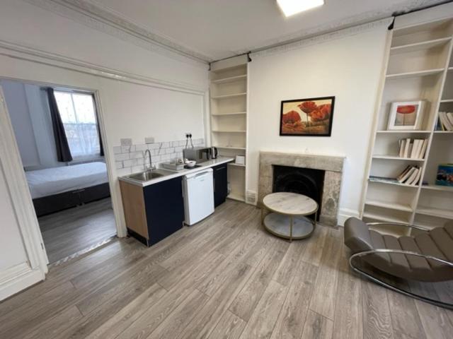 Budget Bliss Inn *