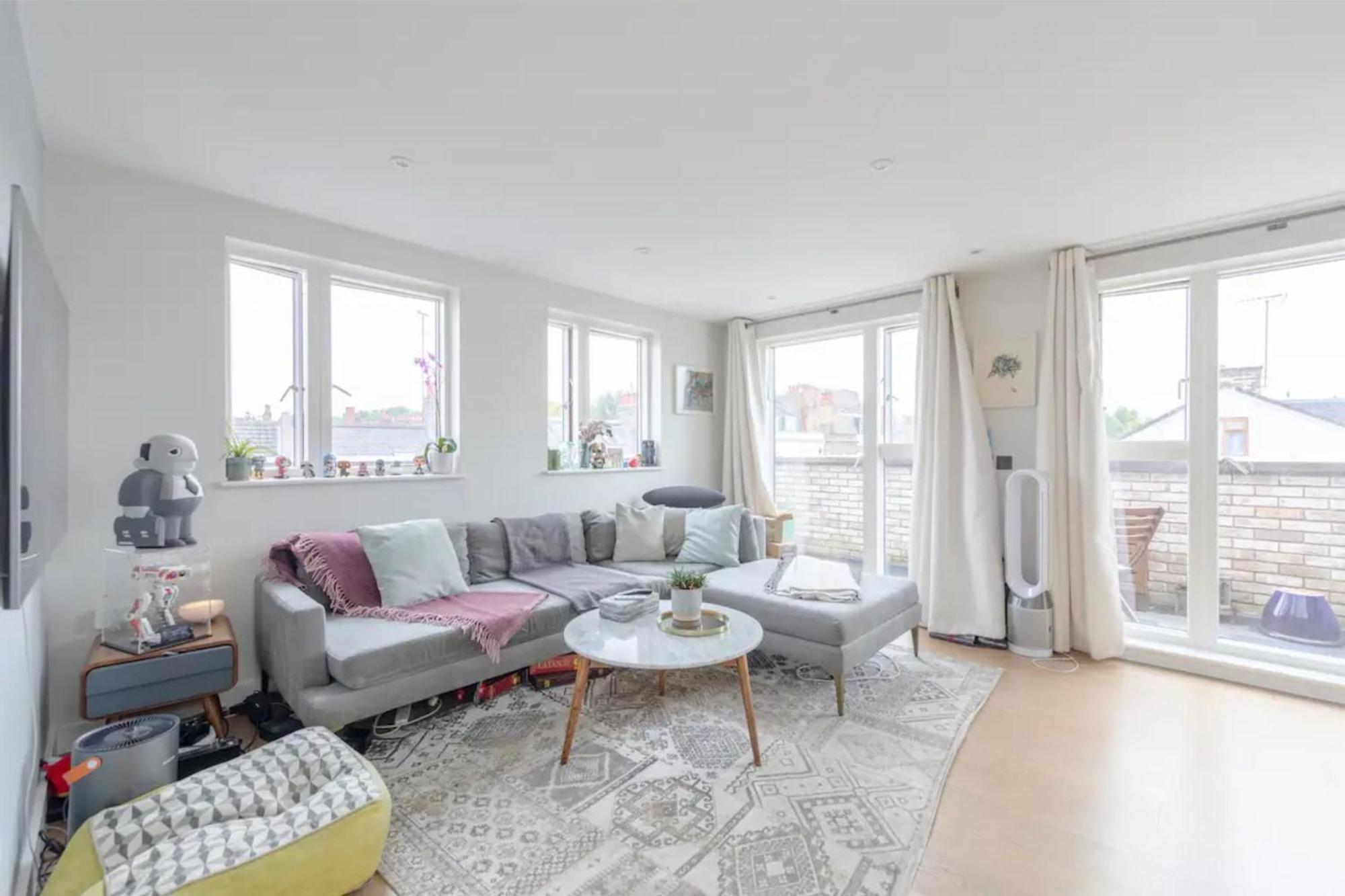Apartment Sleek & Spacious 2bd Flat - Clapham *