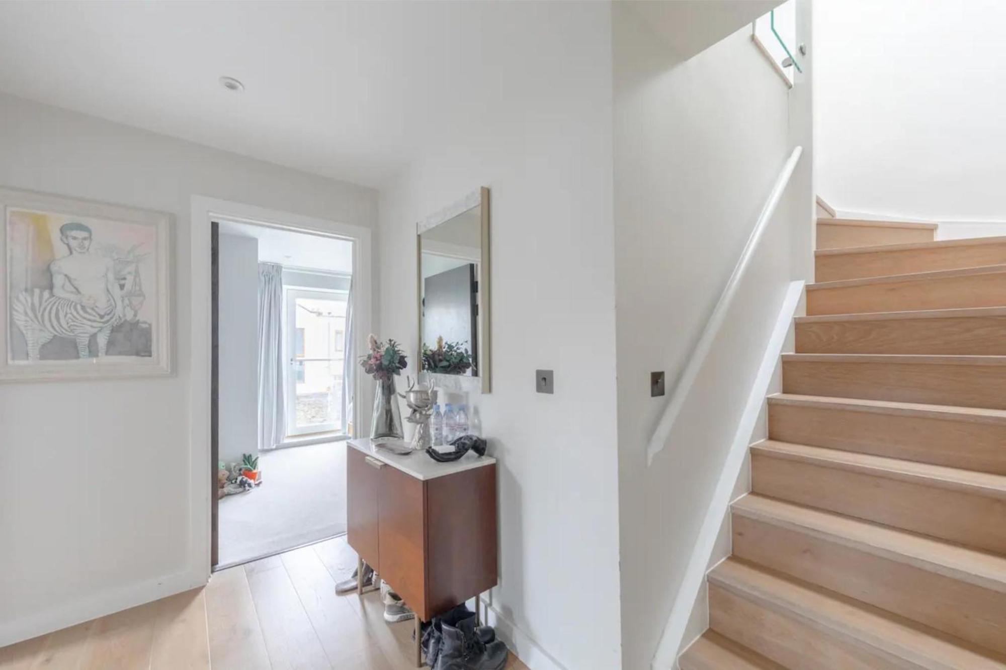 Apartment Sleek & Spacious 2bd Flat - Clapham