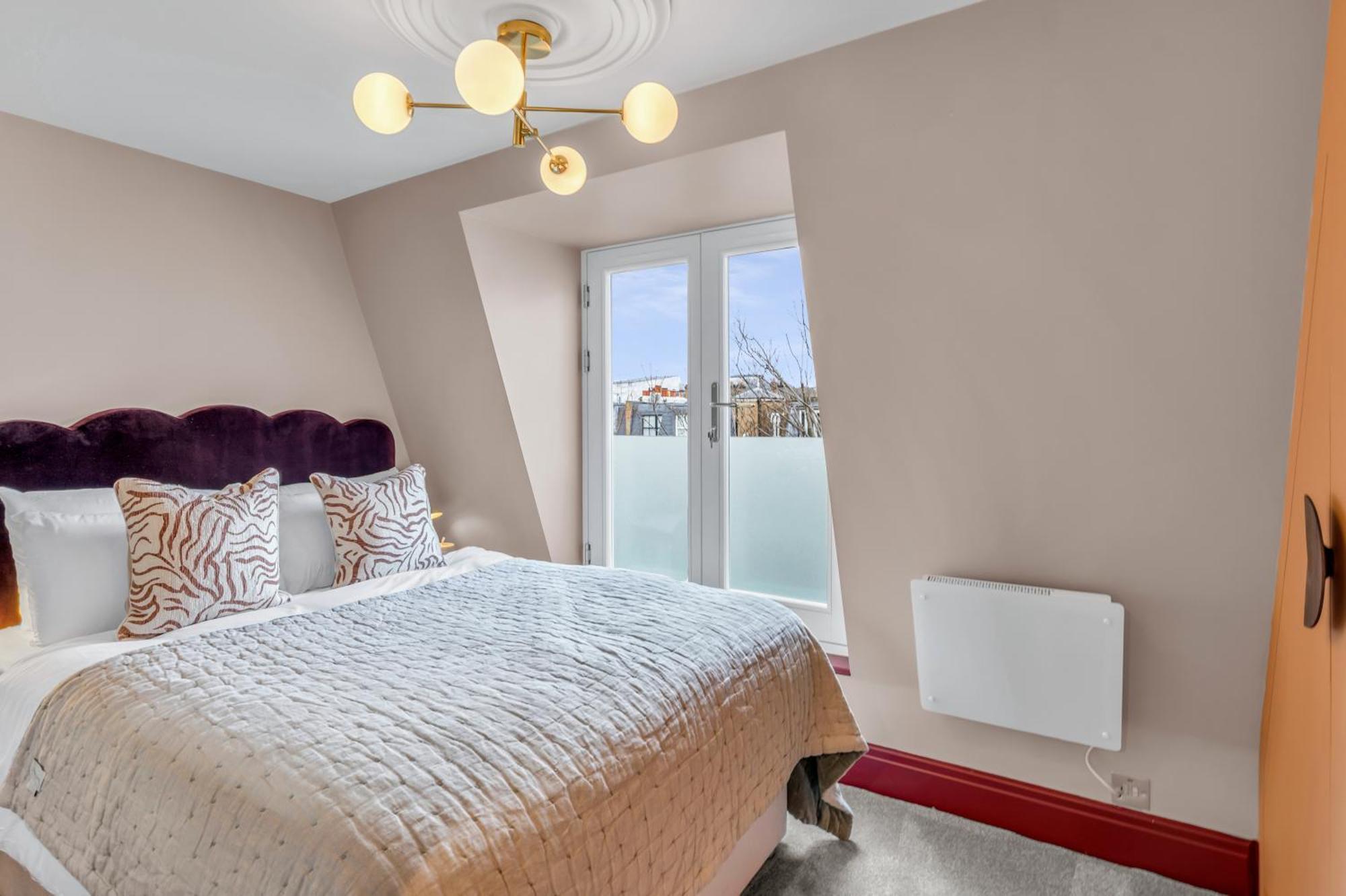 Hammersmith Residences By Mysquare *