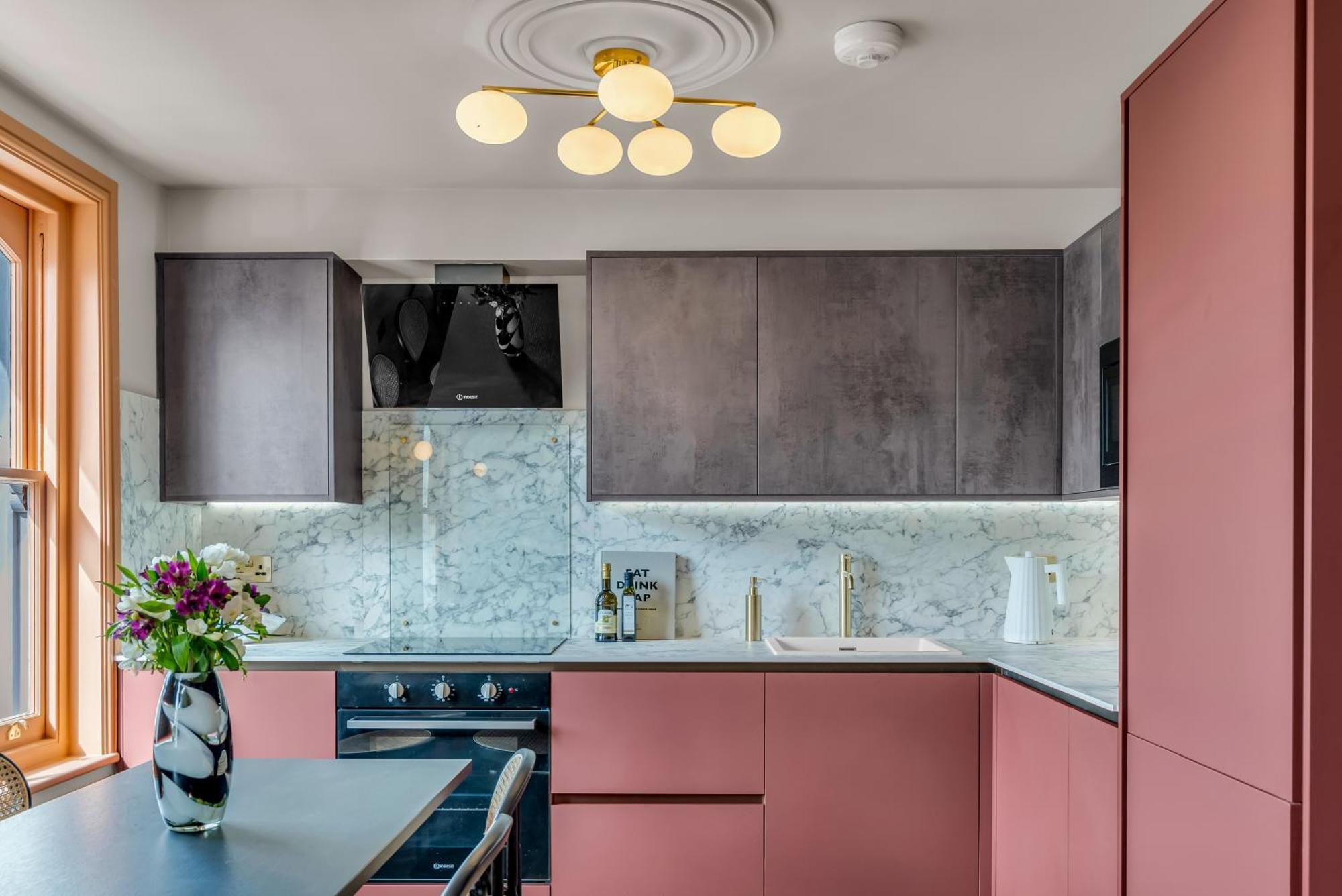 Hammersmith Residences By Mysquare Apartment