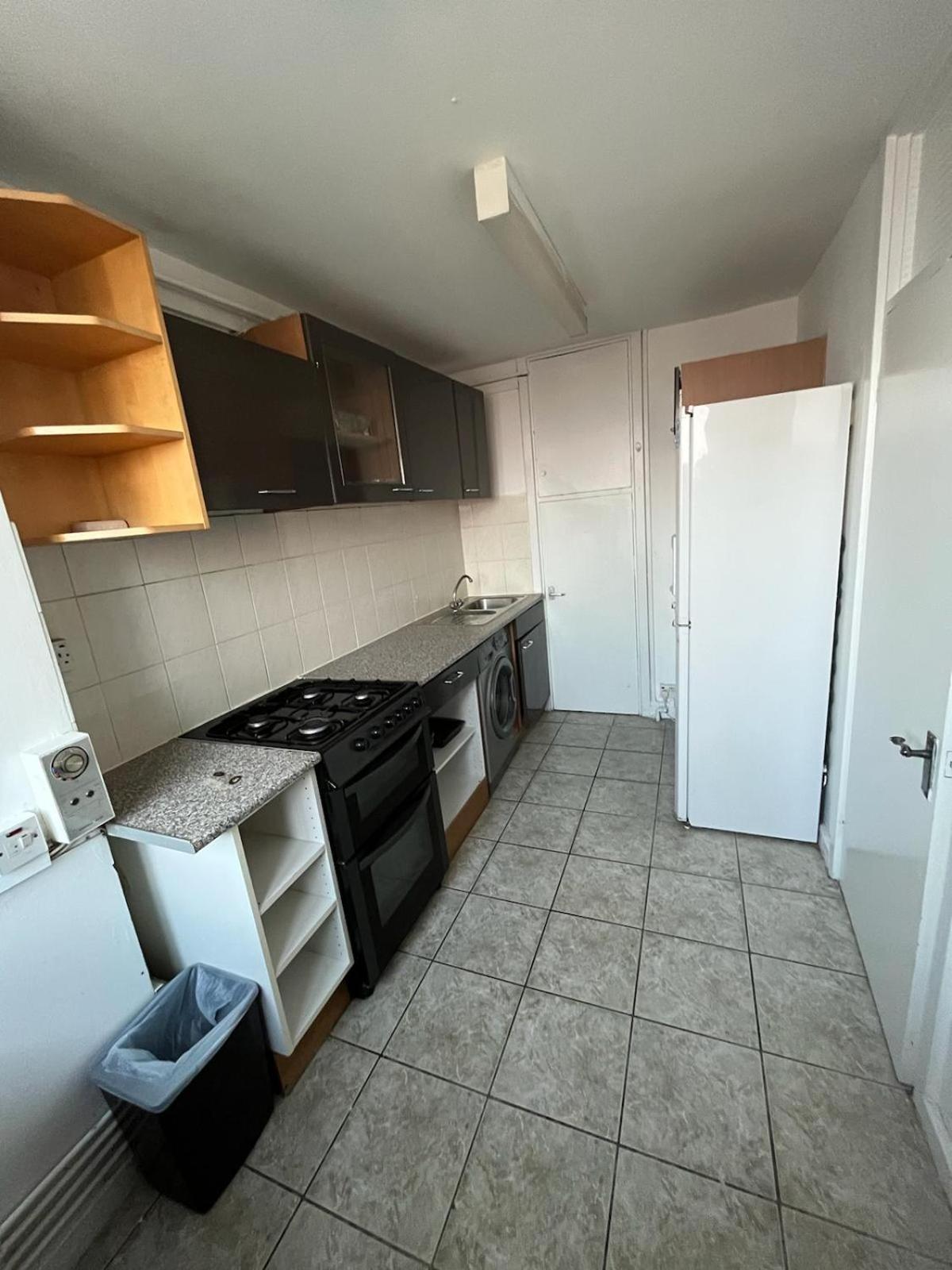 Two Bedroom Edgware Road * London