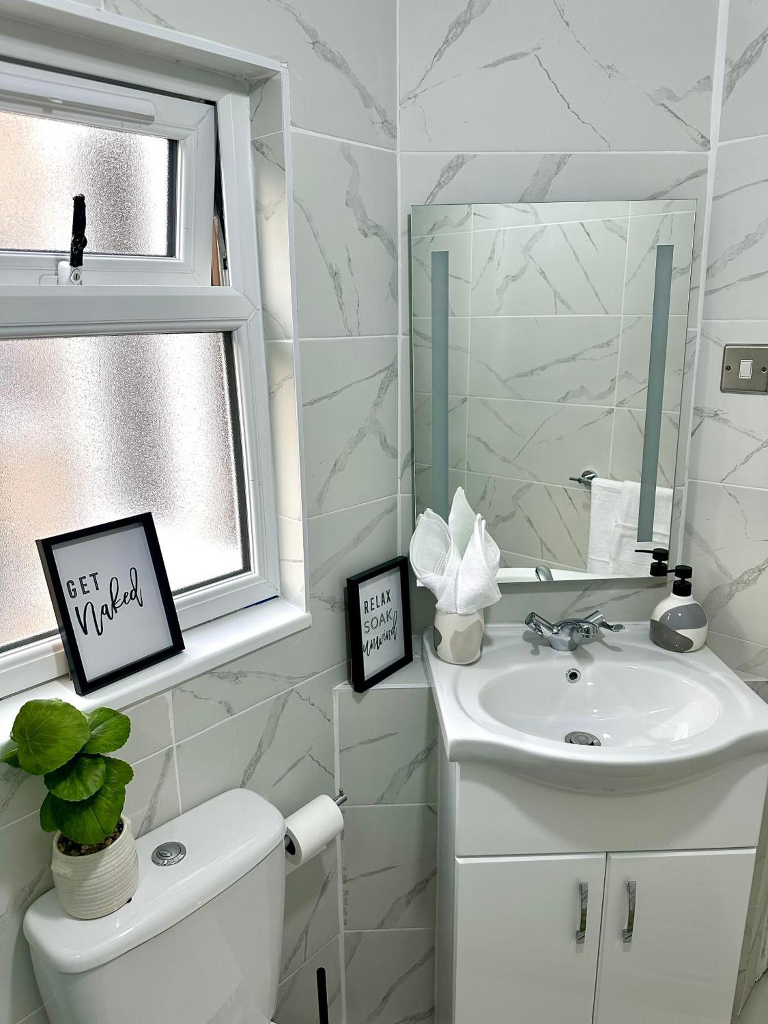 Luxe 4br Retreat Privat overnatting London