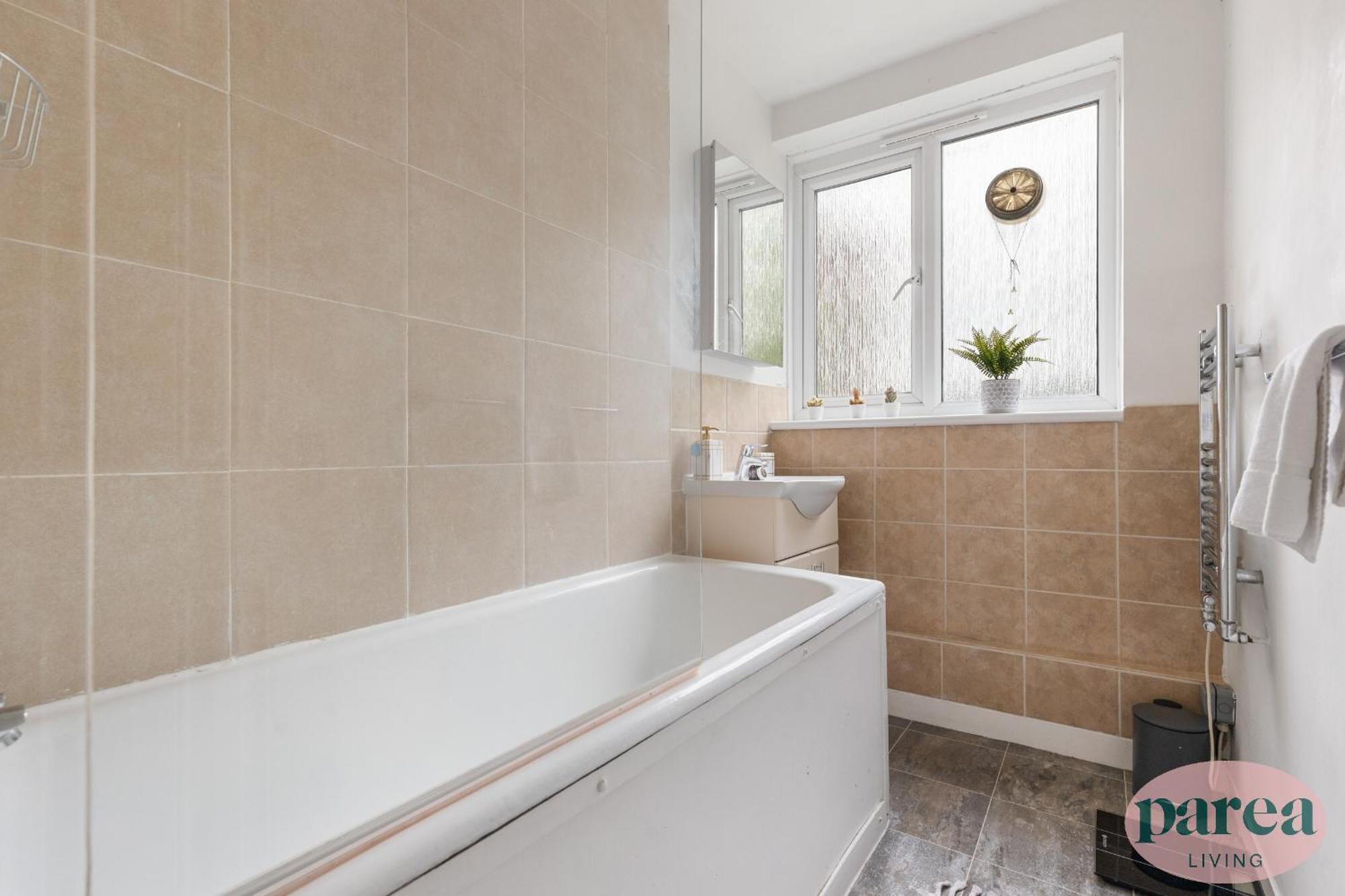 Parea Living - Cosy Flat With Skyline Views Beside Canary Wharf * London