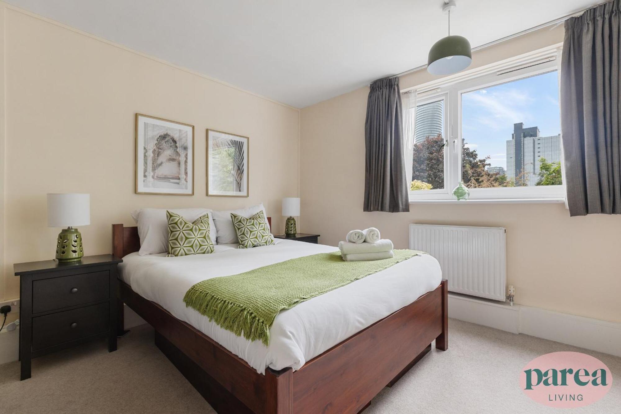 Parea Living - Cosy Flat With Skyline Views Beside Canary Wharf Apartment
