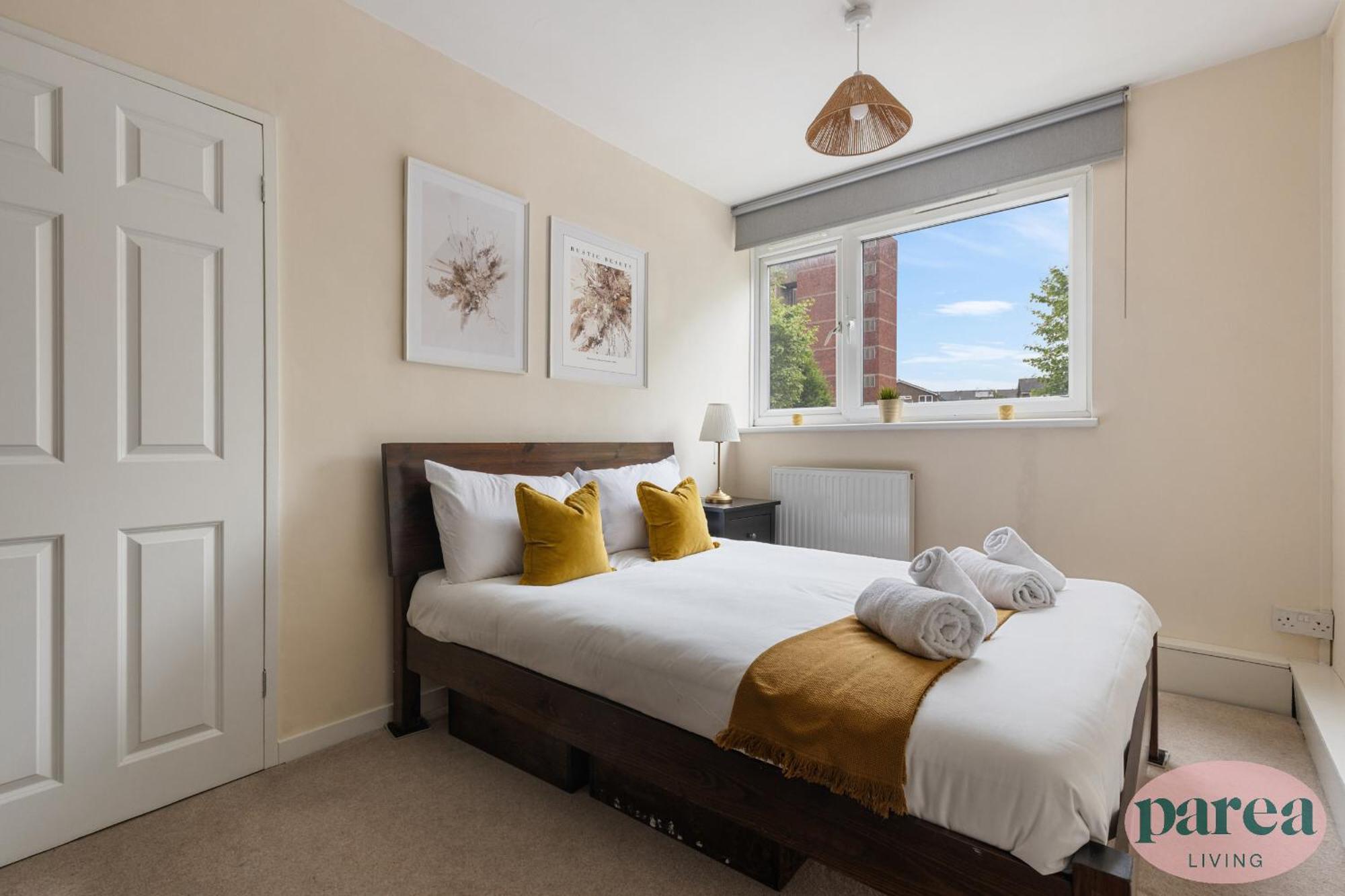 Parea Living - Cosy Flat With Skyline Views Beside Canary Wharf *
