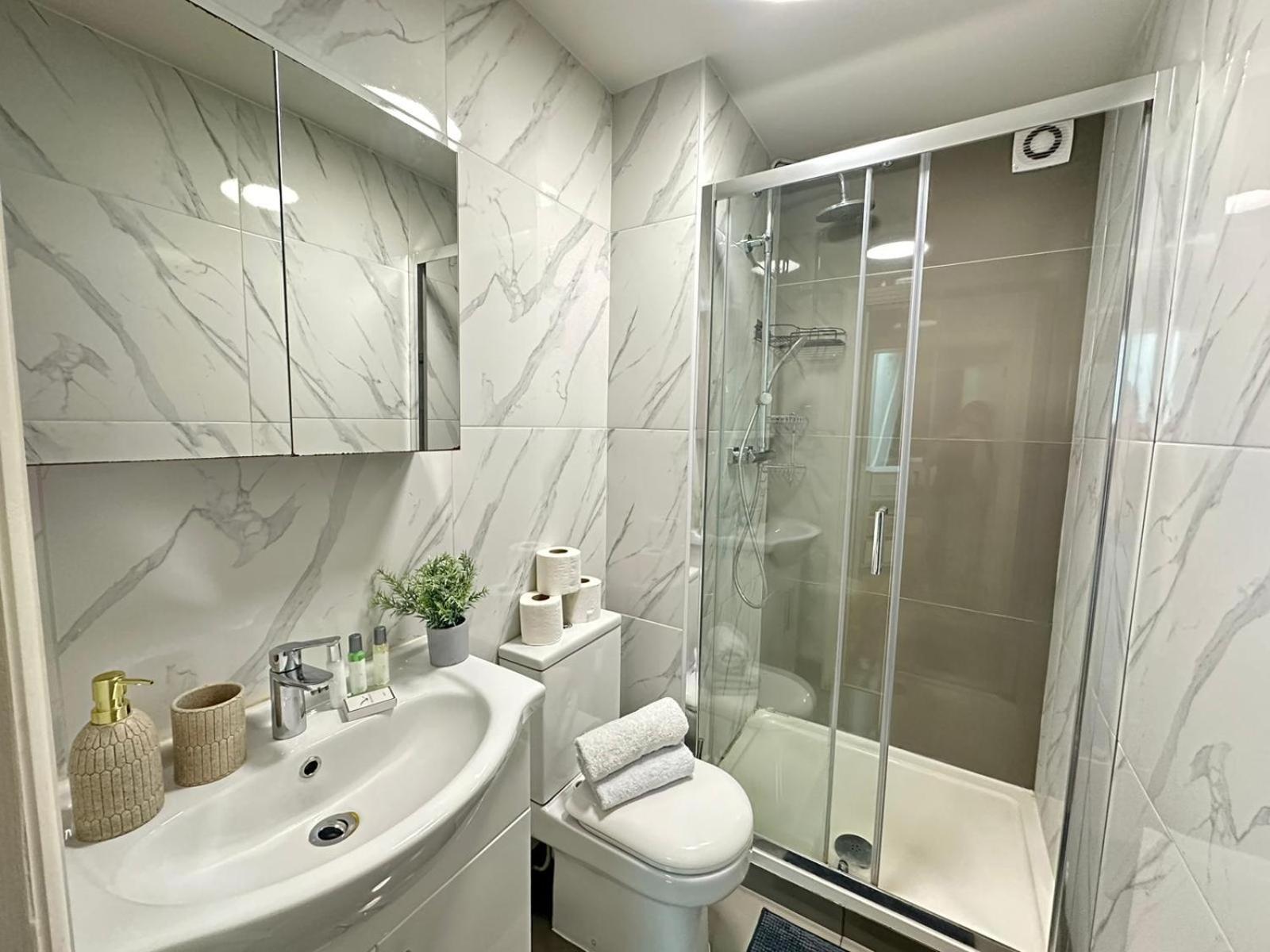 Oxford Street Four Bedroom Luxury Villa