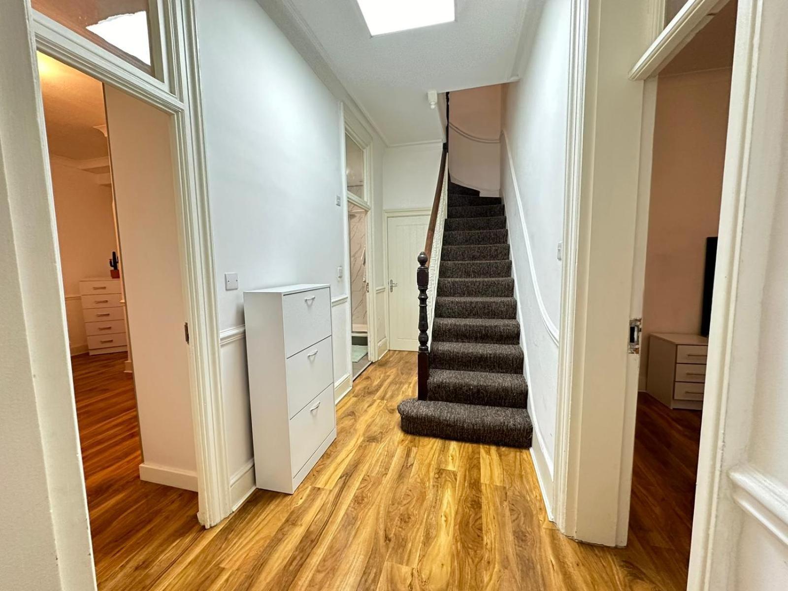Villaer Oxford Street Four Bedroom Luxury