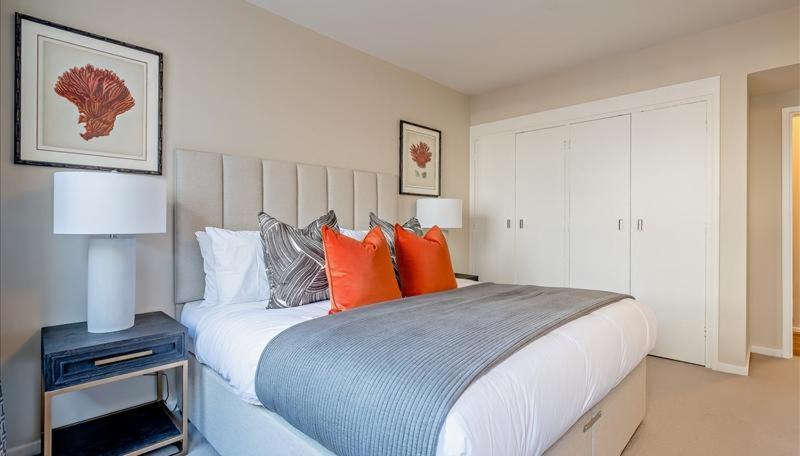 Flagship Luxury Villa. Near Mayfair And Hyde Park - Sleeps 16 Ferienhaus *