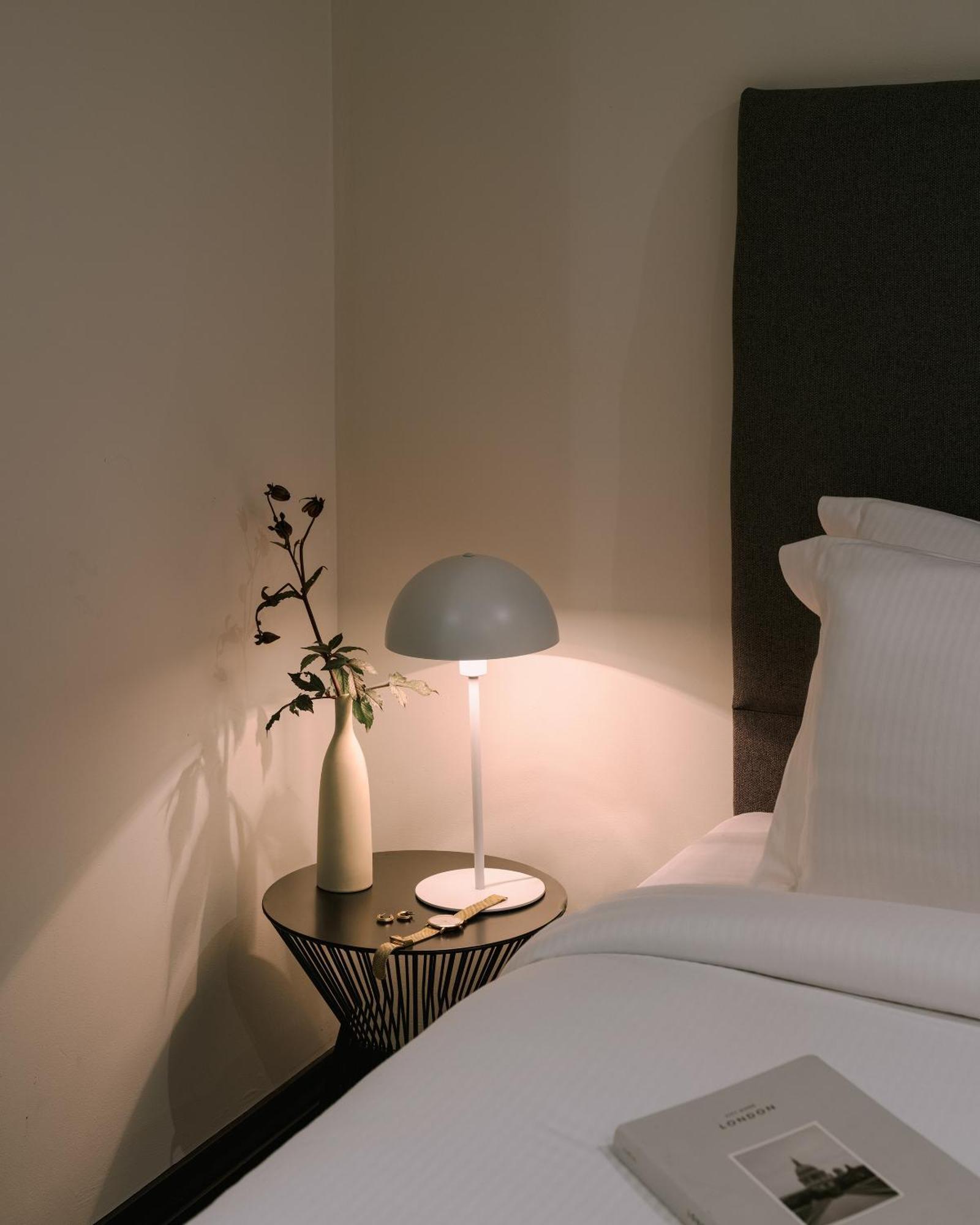 Sonder Chelsea 4*