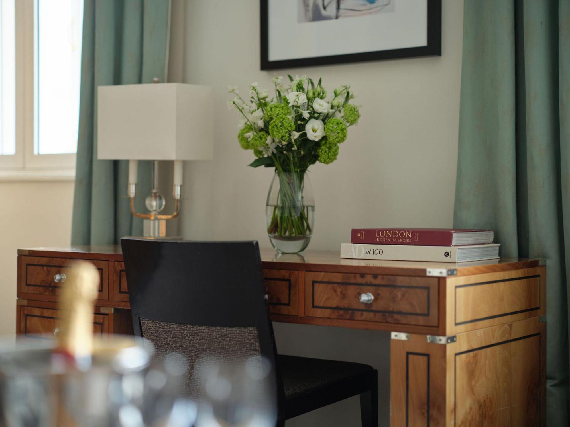 Sofitel St London