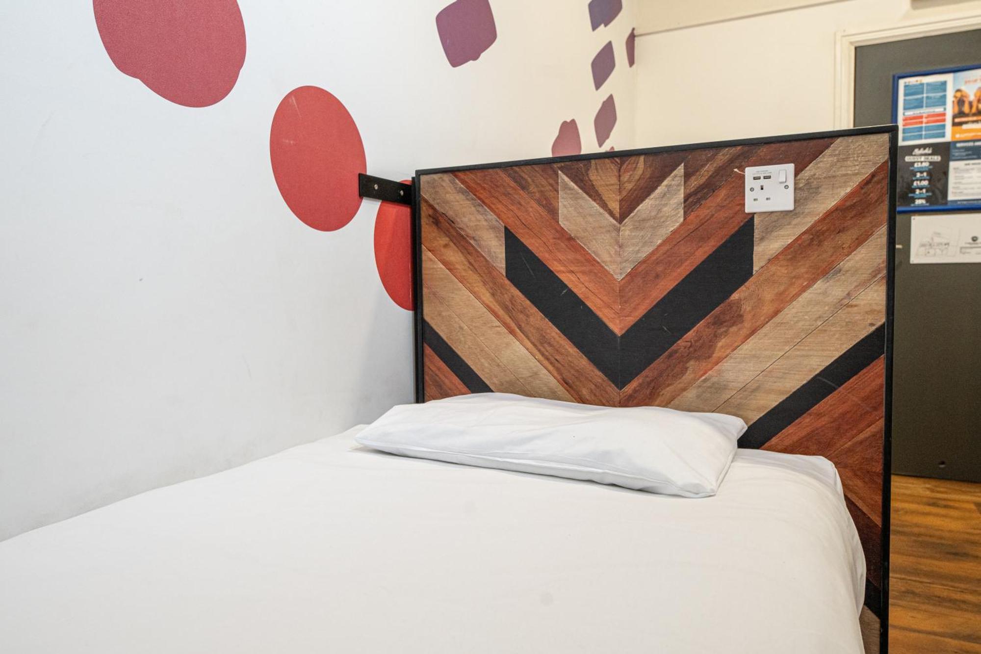 St Christopher's Hammersmith Hostel *
