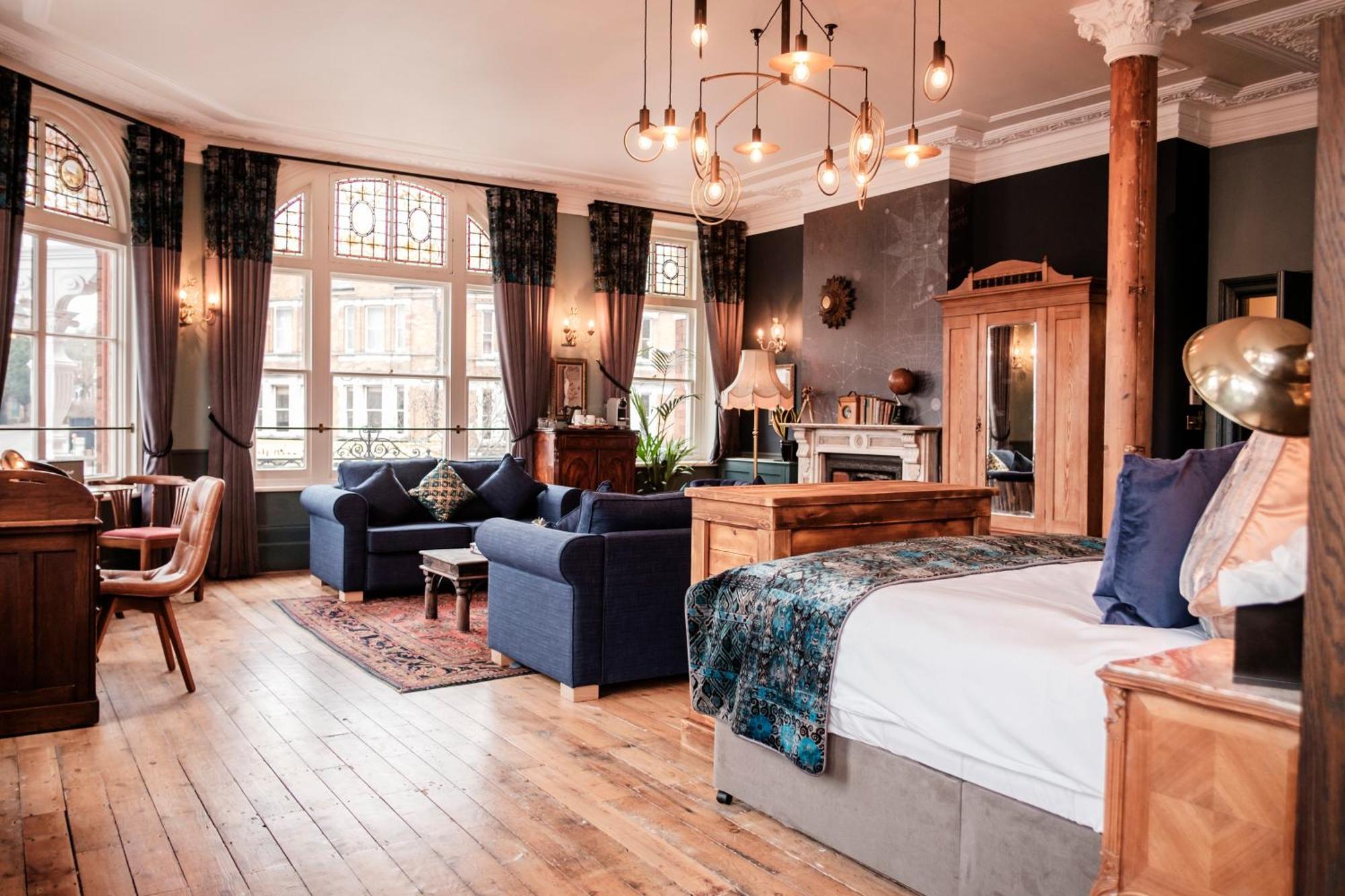 Half Moon Hotel