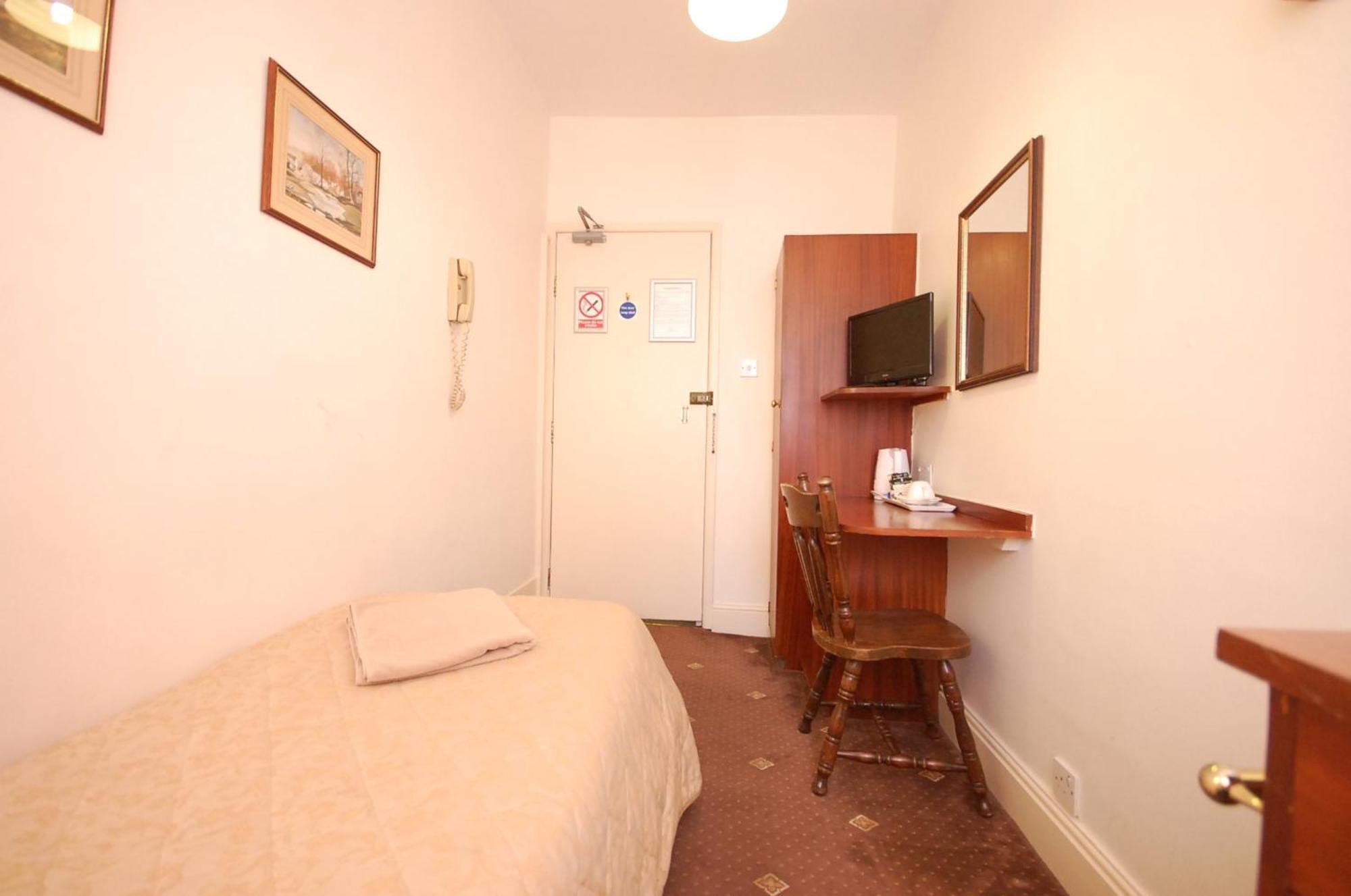 Jesmond Hotell 2*