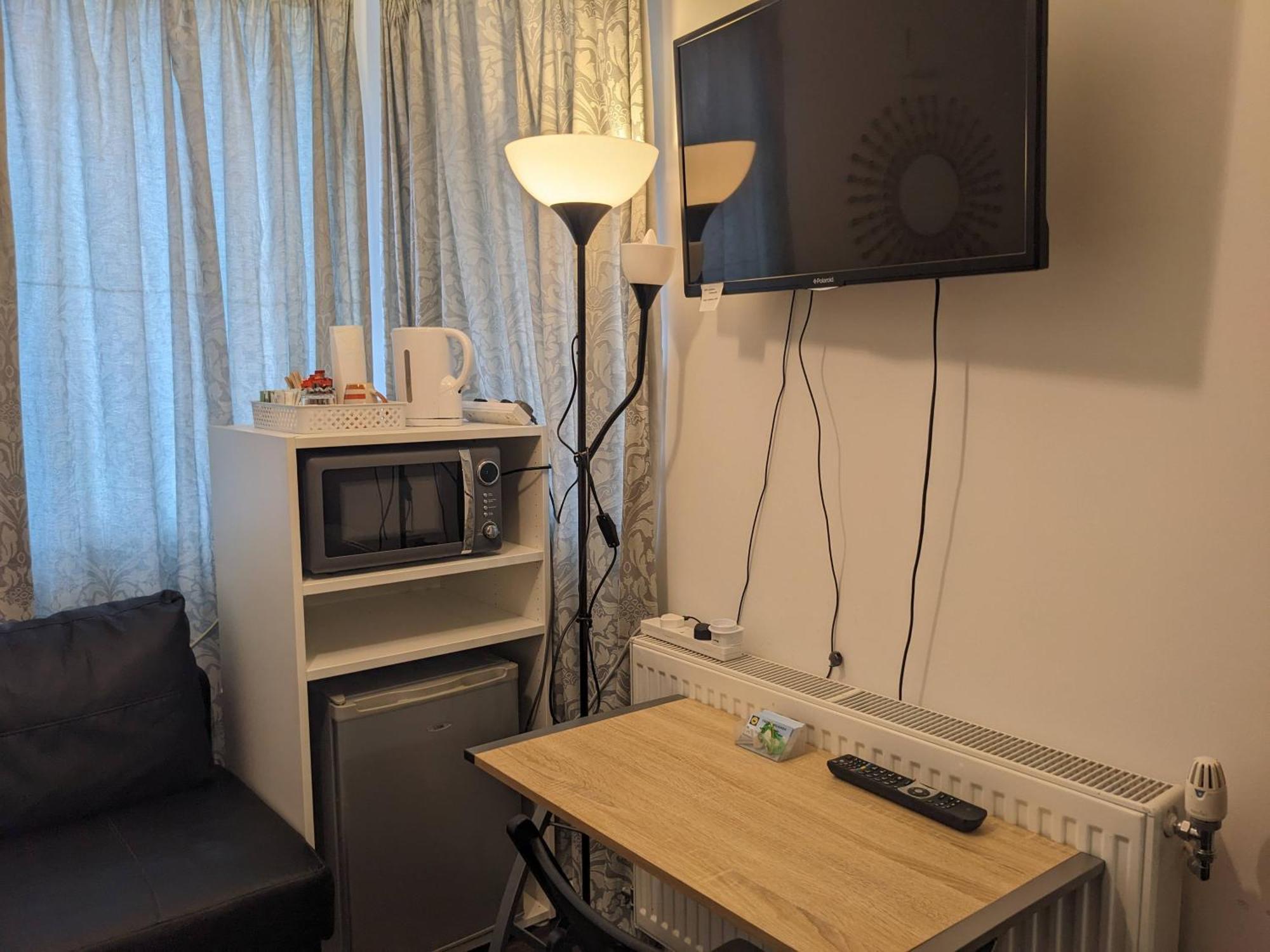 Travelstop #london-ealing Homestay *